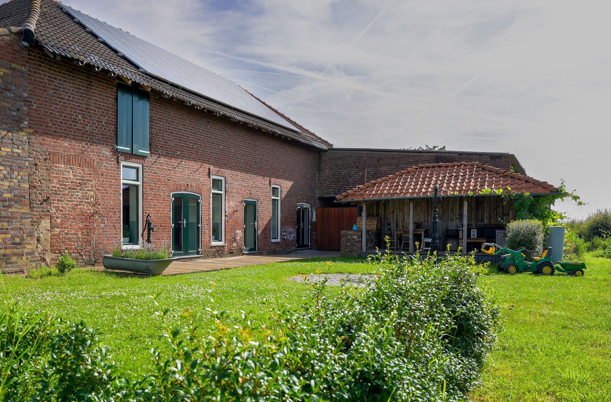 IMG_0881-HDR (1)-min