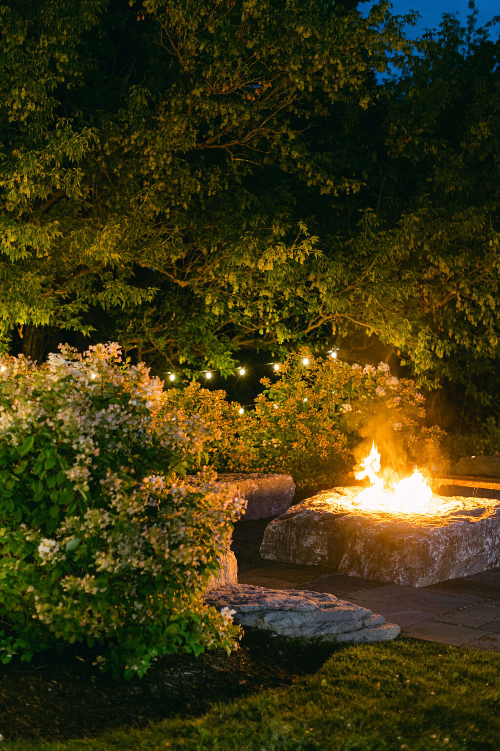 outdoor-night-fire-pit-upstate-new-york