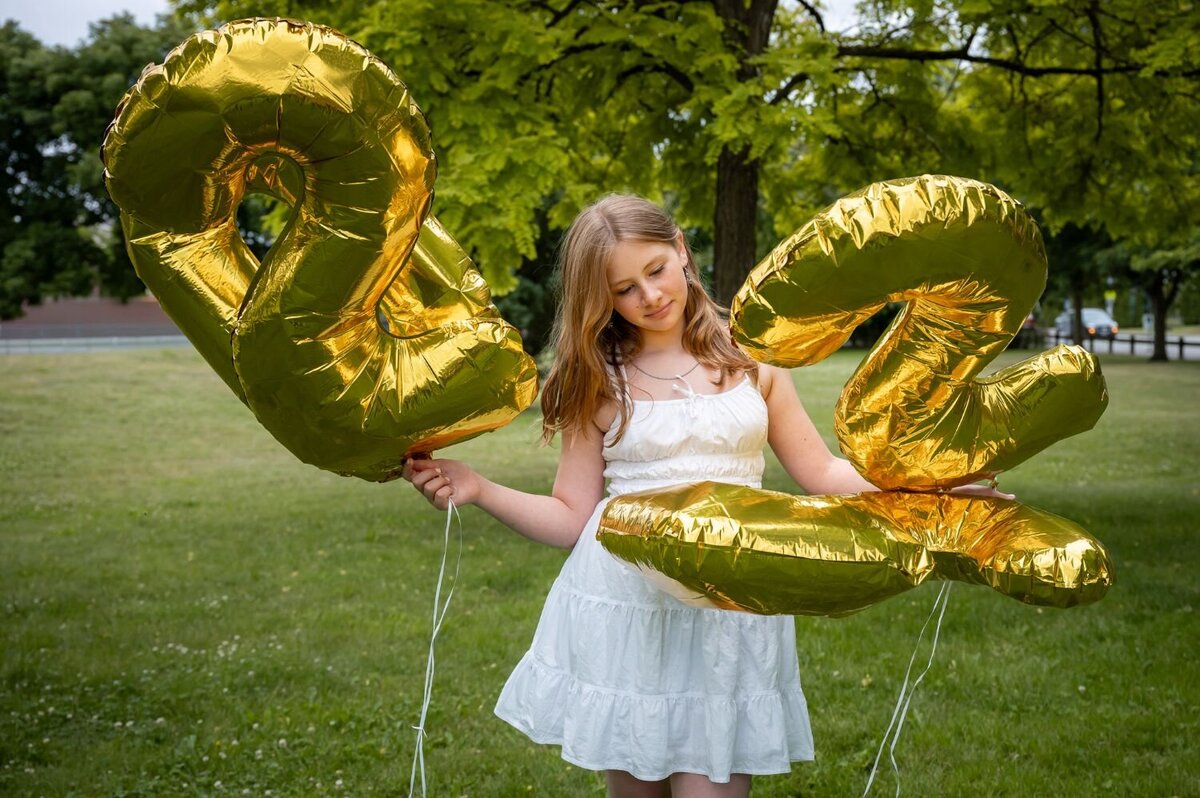Vancouver_Graduation_Photographer--23