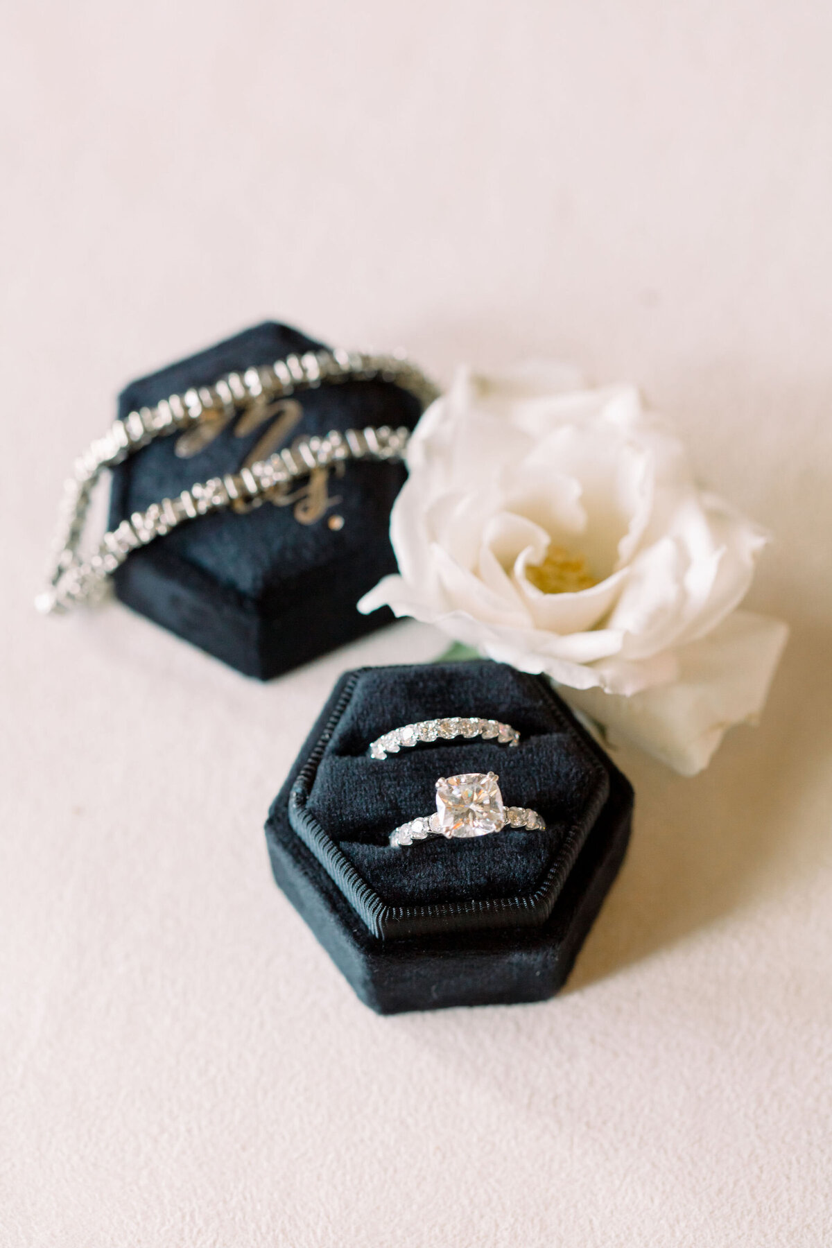 Summer-blush-iron-manor-houston-texas-wedding-3