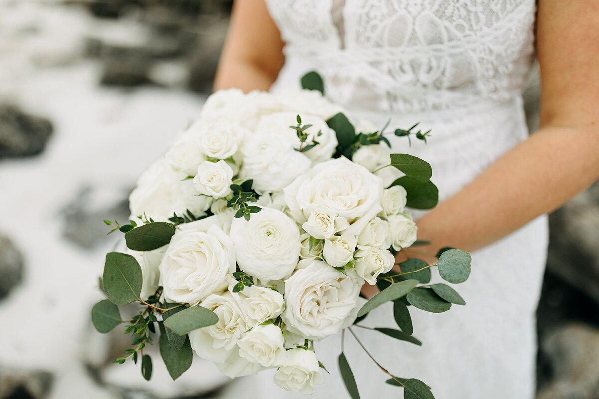 amber-mcwhorter-photo-clearwater-beach-elopement-chantilly-chic-celebrations-19