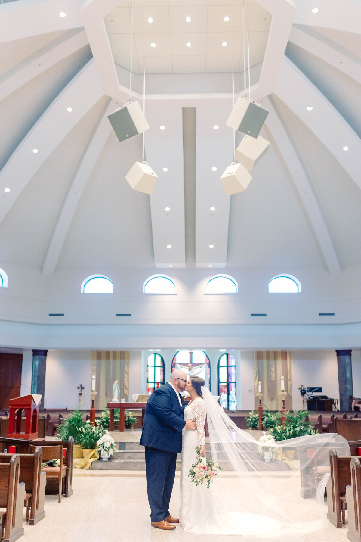 Travis-&-Morgan-Wedding-Columbia-Restaurant-106