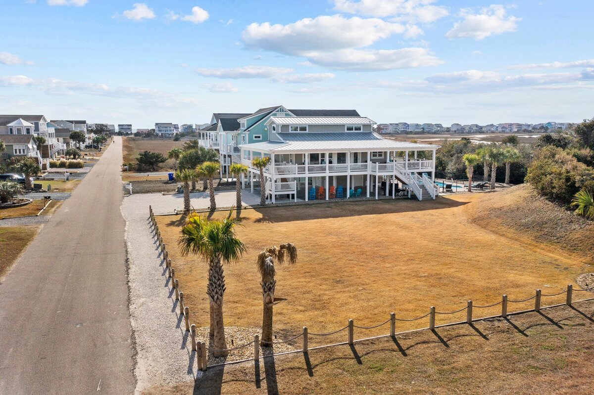 Luxury-Beach-Rentals-Holden-Beach-NC19