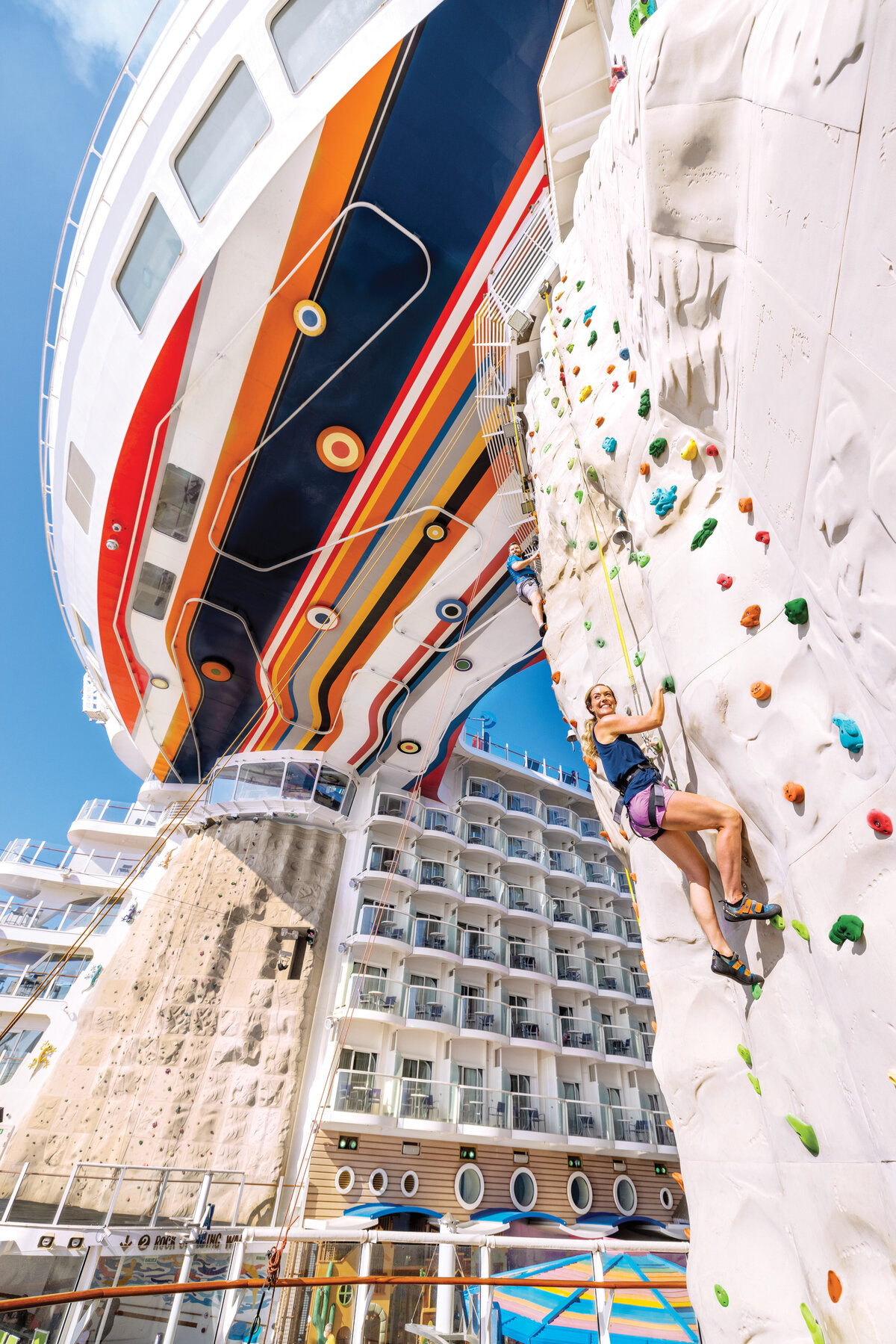 RCI_AL_022022_CC_AHendel_Rock_Climbing_Wall_4702_RET_CMYK