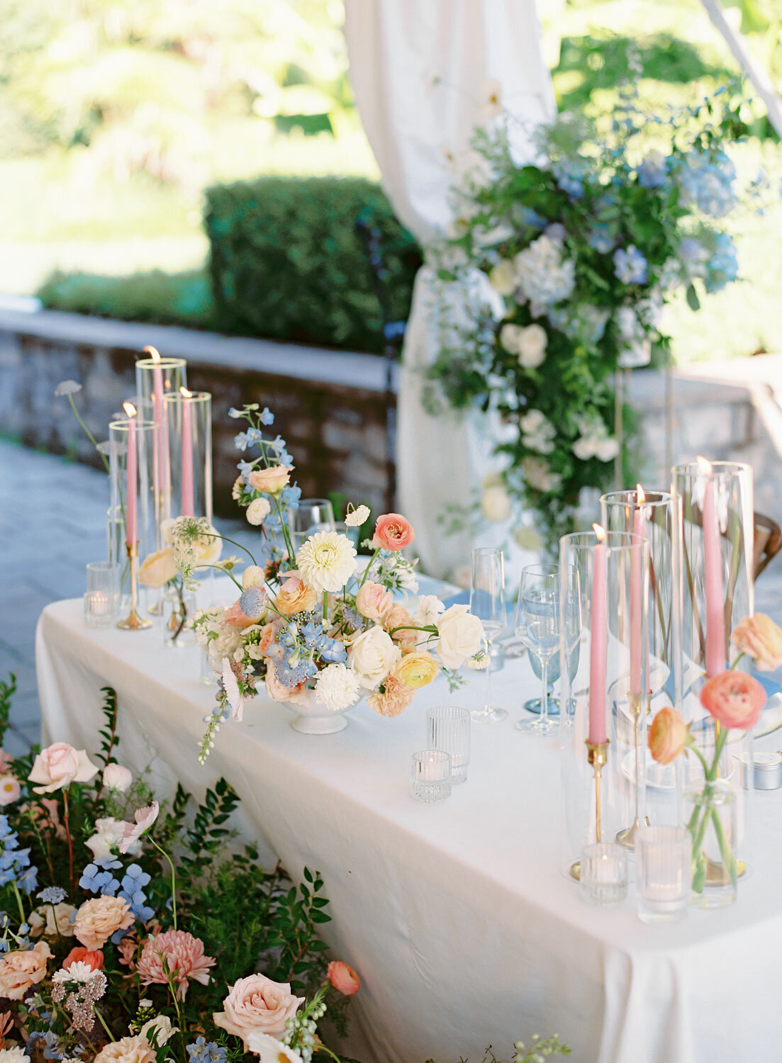 Luxury-wedding-design-at-Chateau-Lill-washington-wedding-venue-04