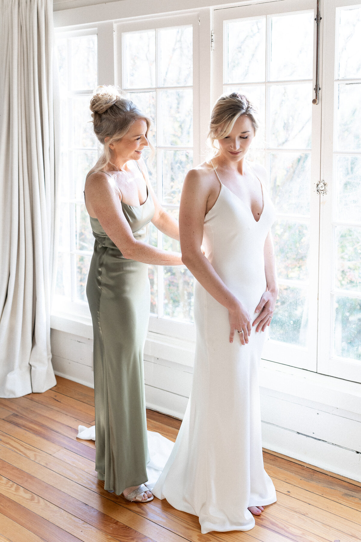 Hannah Malloy Virginia Wedding Portrait Family Photographer-684