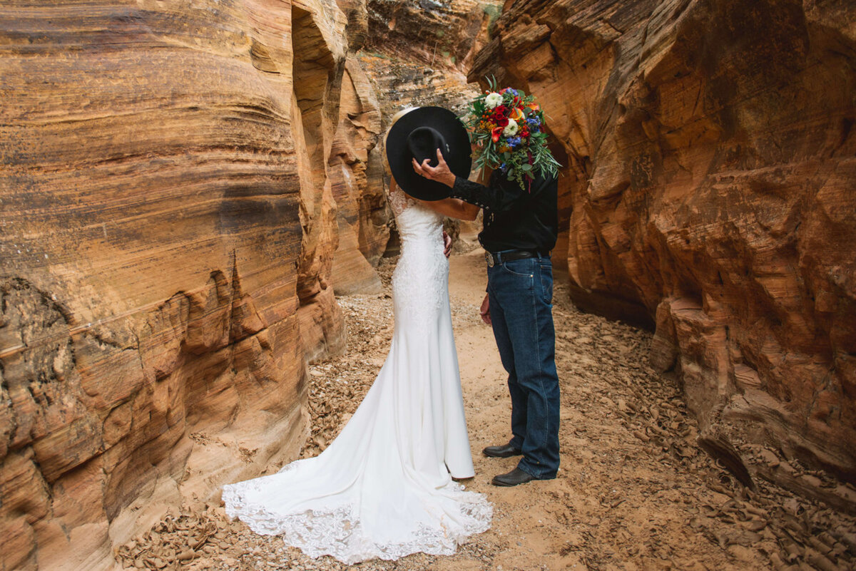zion-national-park-elopement-wedding-photographer-40