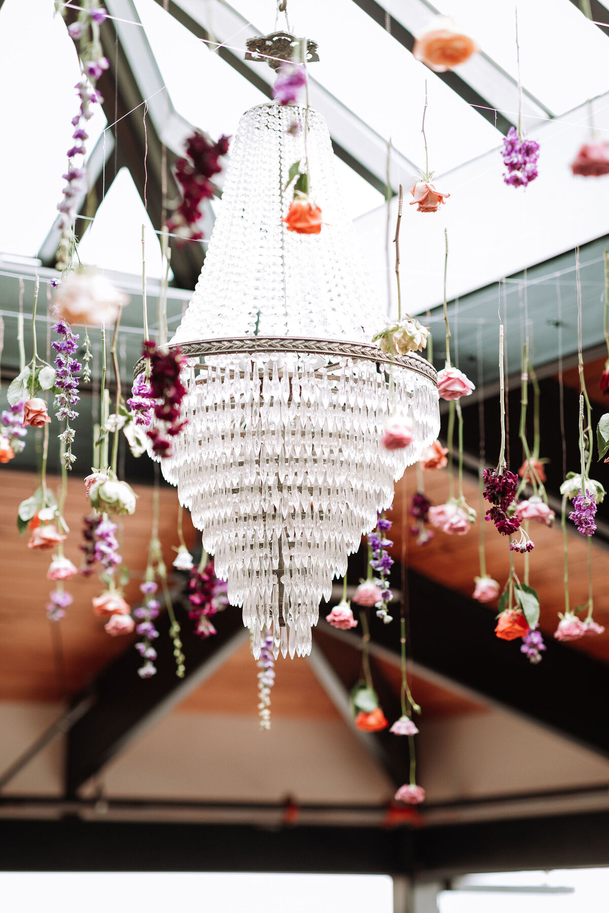 Colorful-Wedding-Olympic-Rooftop-Flora-Nova-Design-Seattle-00034