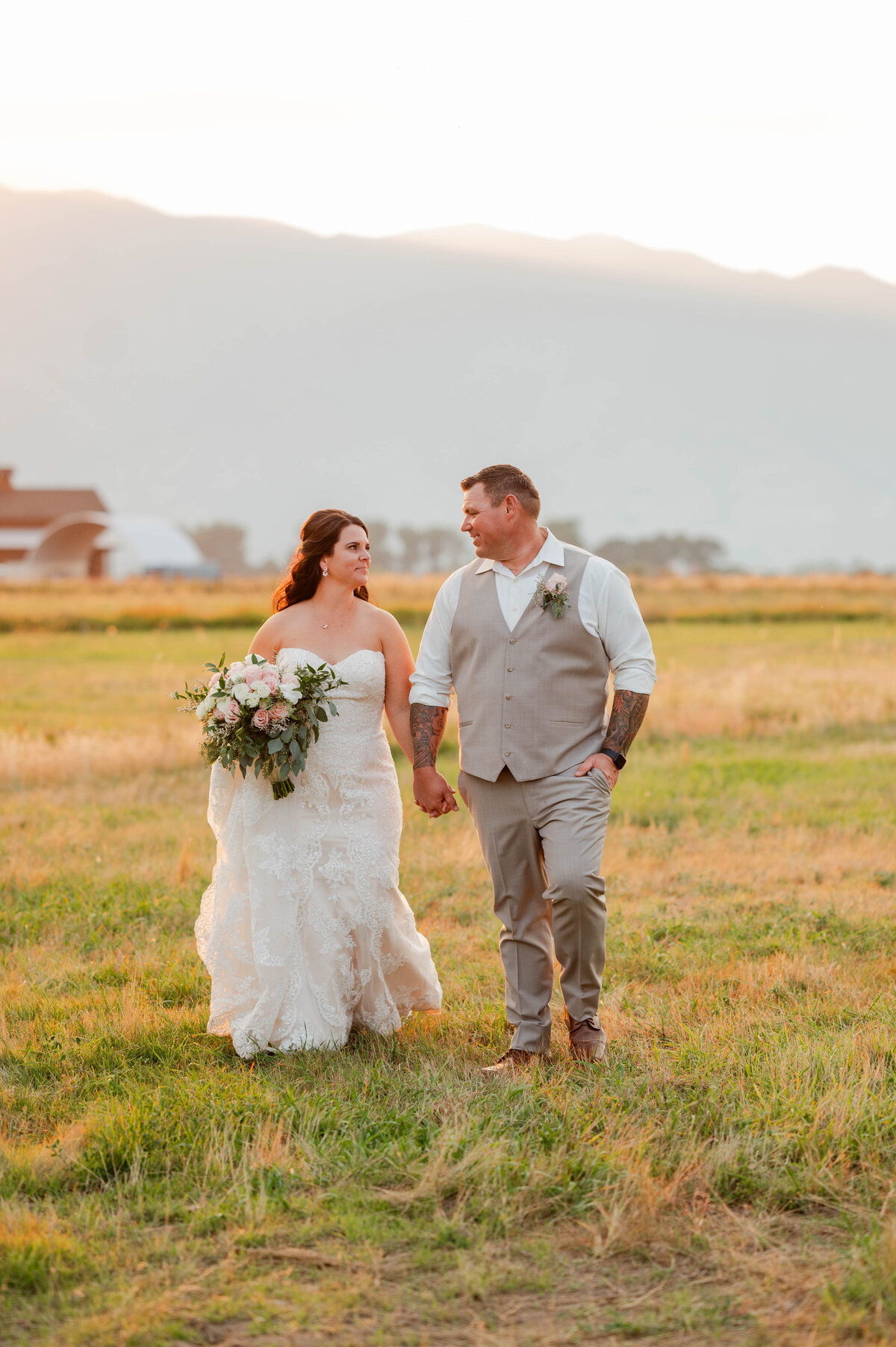 Twisting-T-Bar-Ranch-Wedding-Portraits