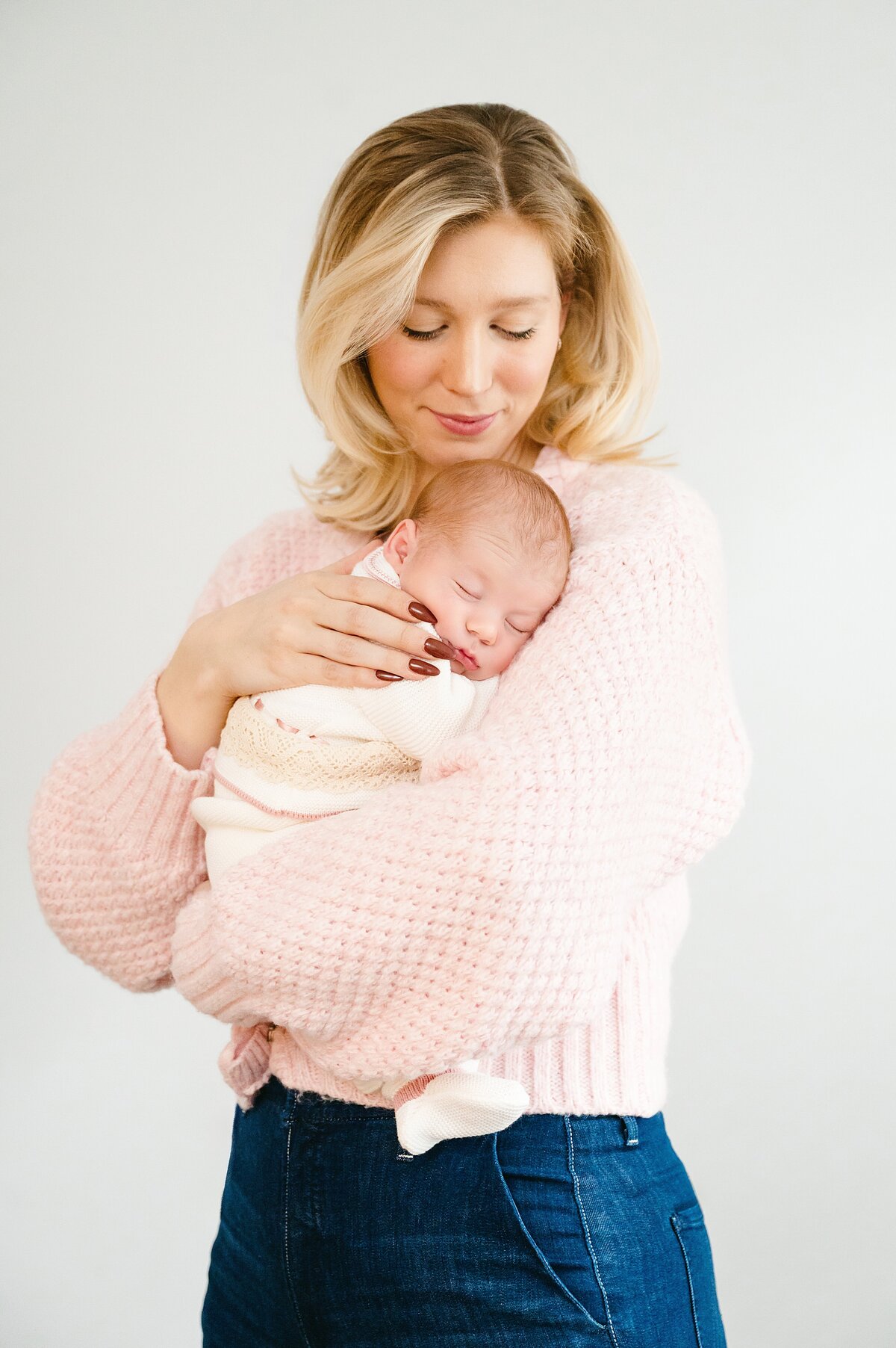 Lifestyle Newborn Photographer Pittsburgh-140