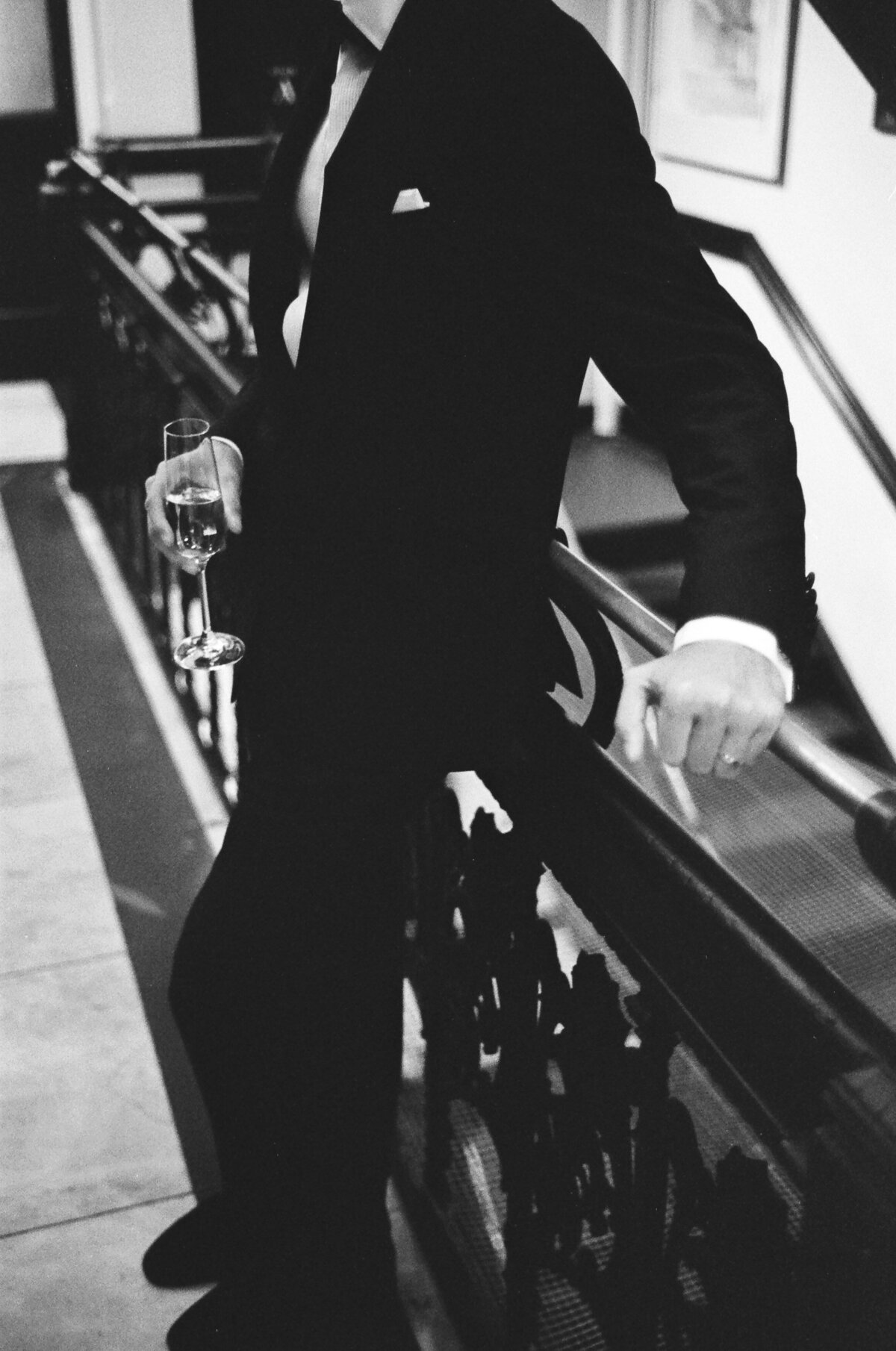 hotel-chelsea-wedding-madeleine-elliott-075