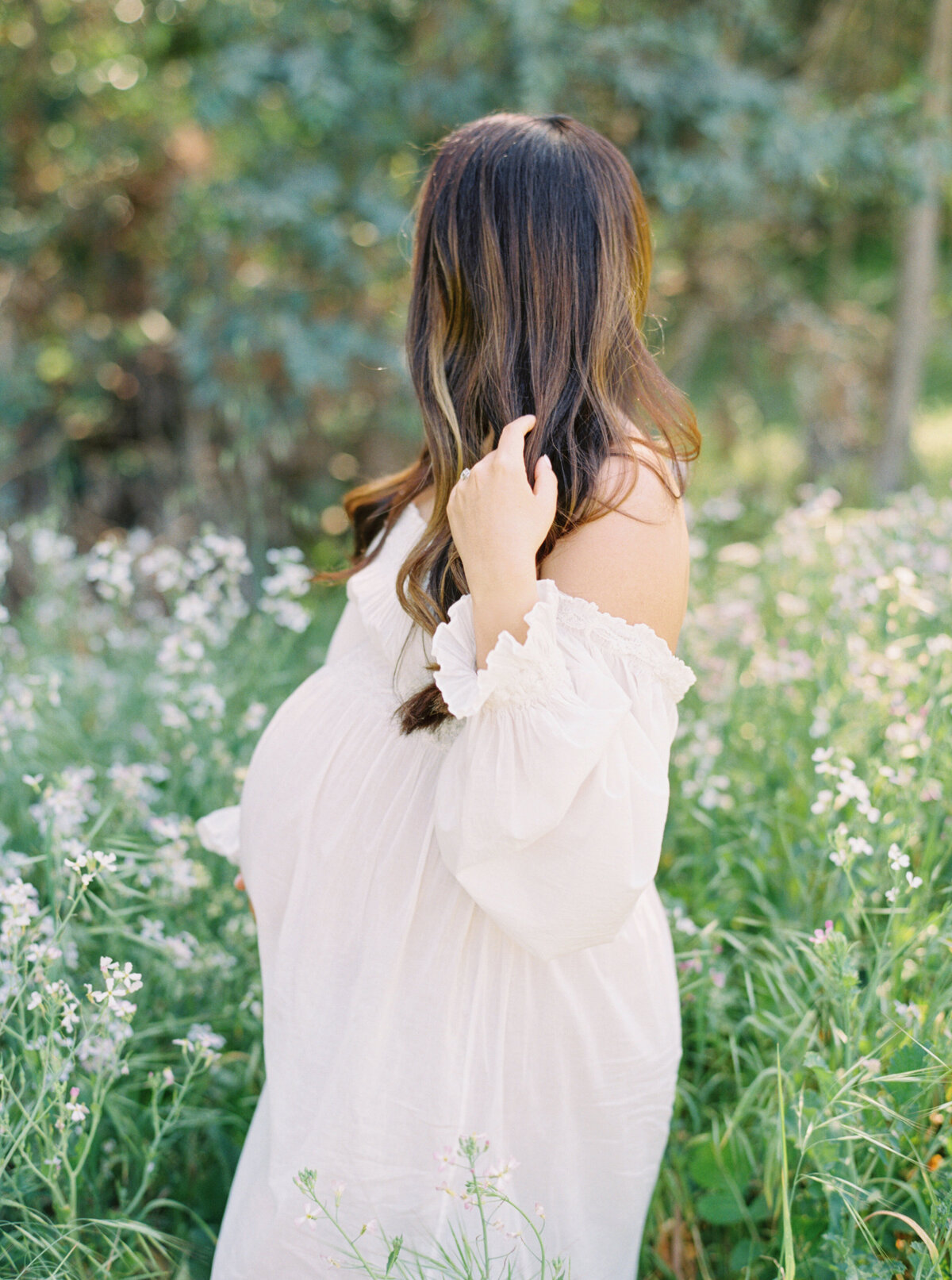 Megan Kawahara Photography San Jose Bay Area California Motherhood Newborn Family Lifestyle Womans Photography Images Portraits Light Airy Film Photos MKPhotography_CalomeniMaternity-93