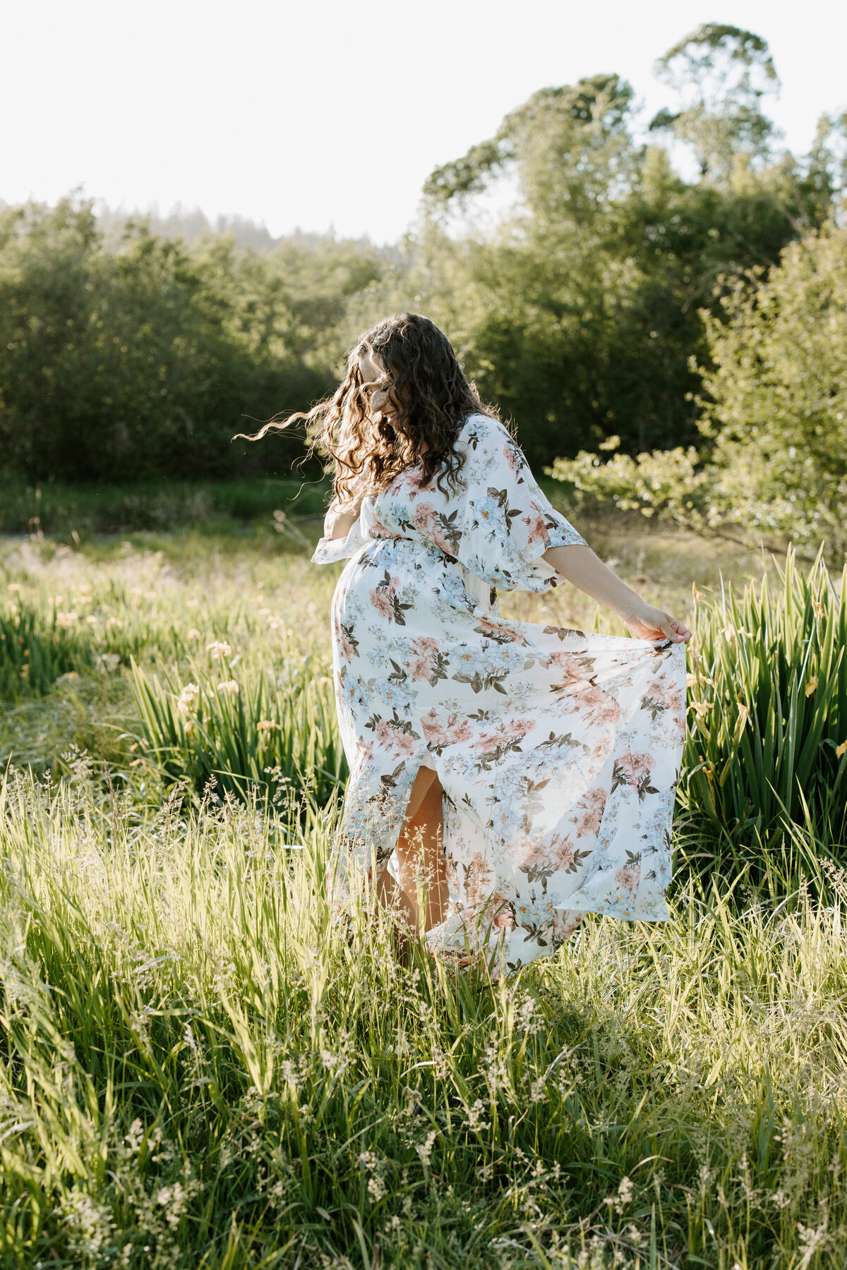 Seattle based motherhood, newborn and family photographer.