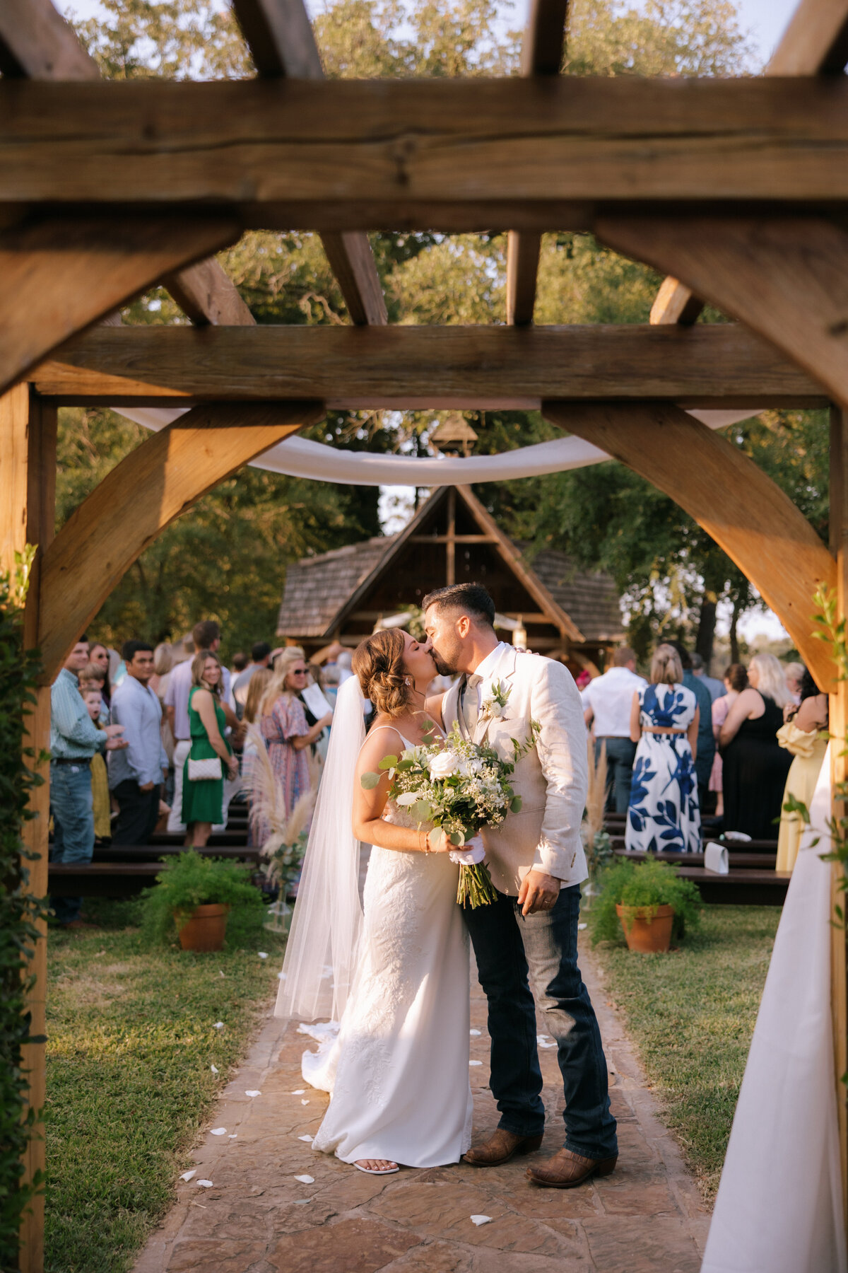 Haley + Cory | Wedding at Stone Oak Ranch | Alison Faith Photography-2015