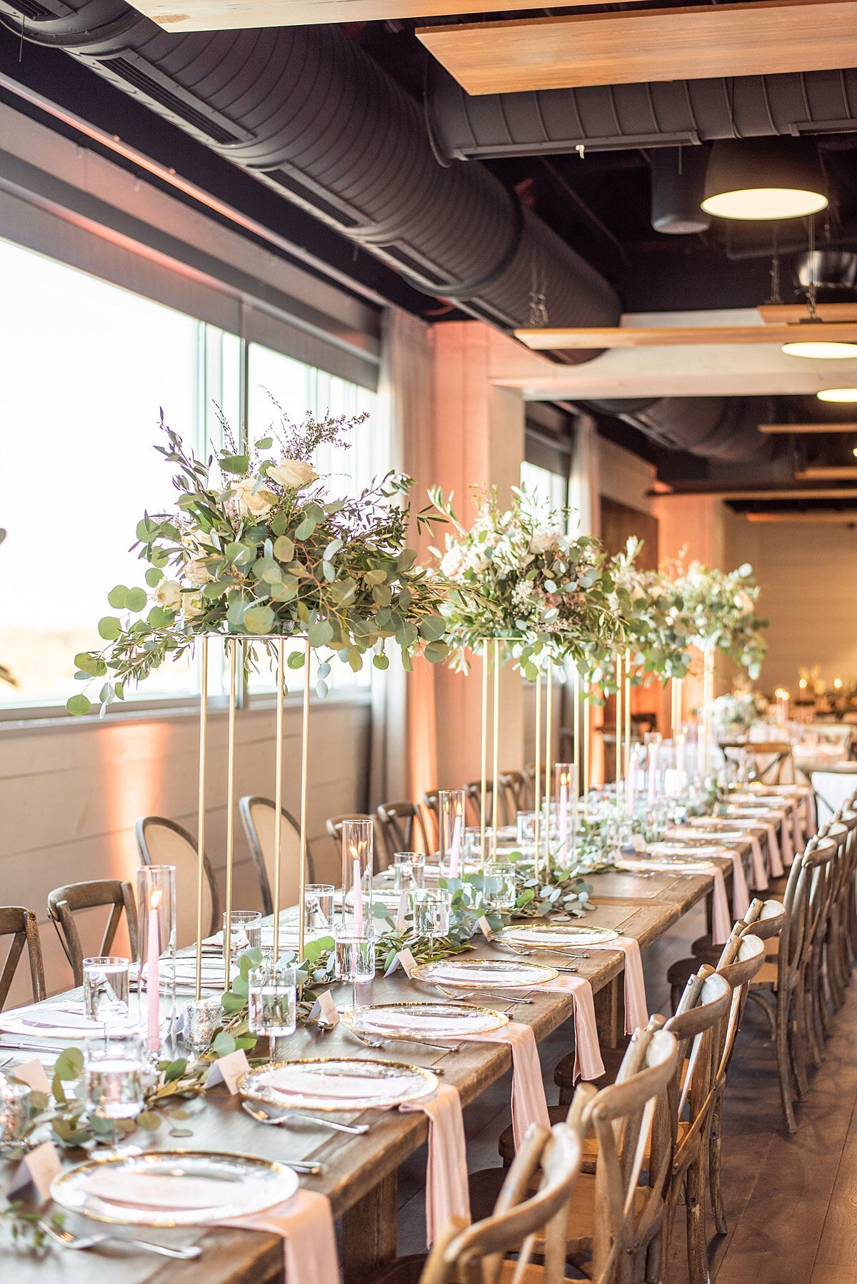bride-groom-wedding-greenville-sc-avenue-reception