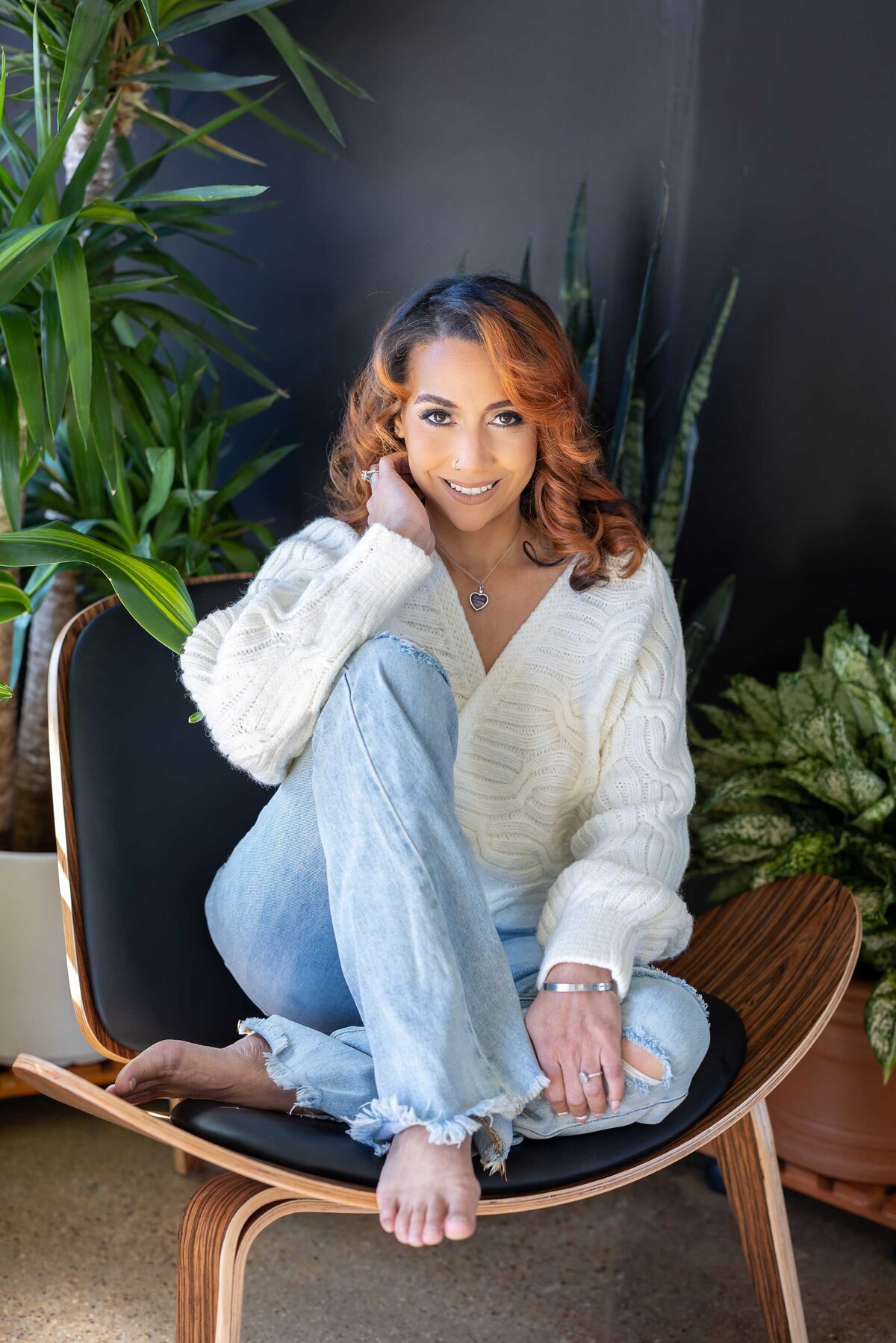Modern brand photography for women entrepreneurs, captured to enhance a professional and polished branding gallery.