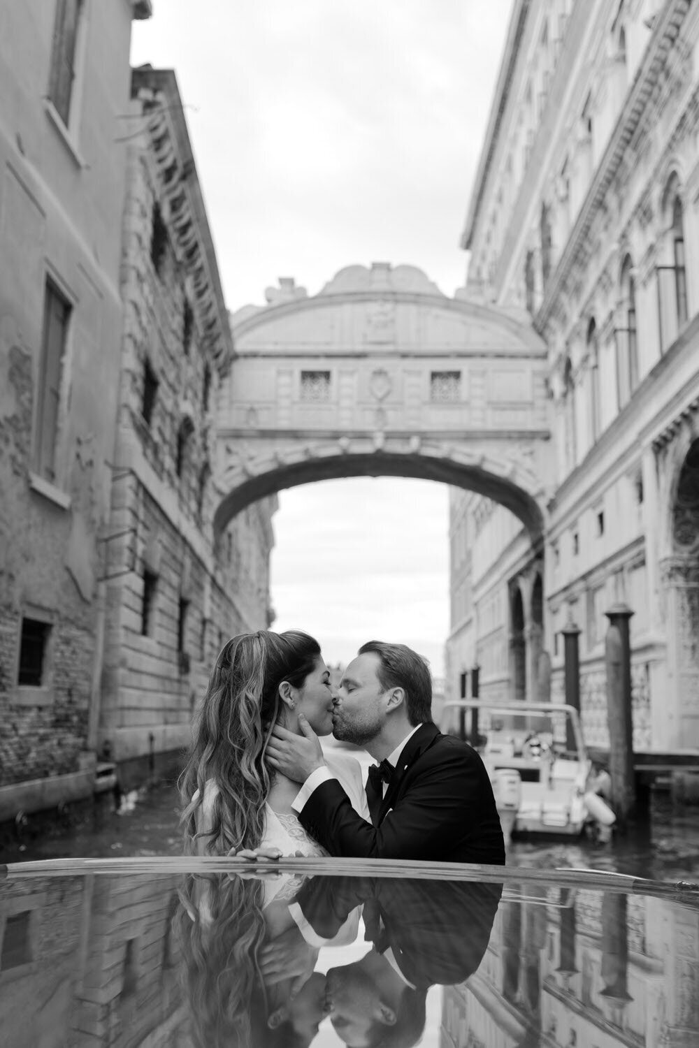 Flora_And_Grace_San_Clemente_Kempinski_Venice_Editorial_Wedding_Photographer-39
