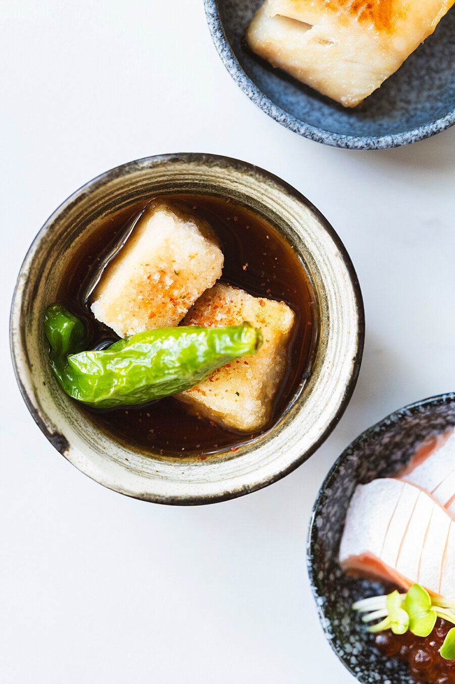Japanese Gozen photographed by Cyntia Apps