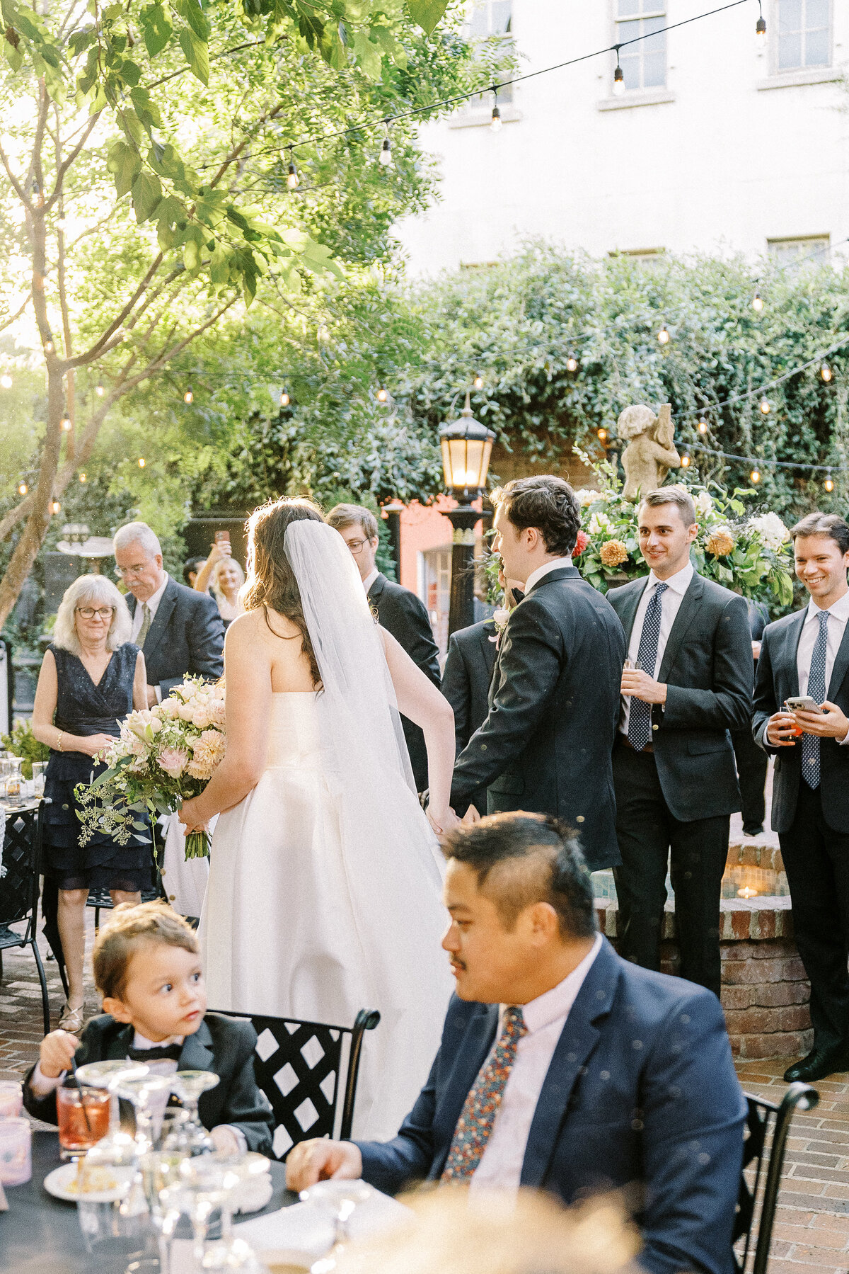 downtown-sacramento-firehouse-wedding-047