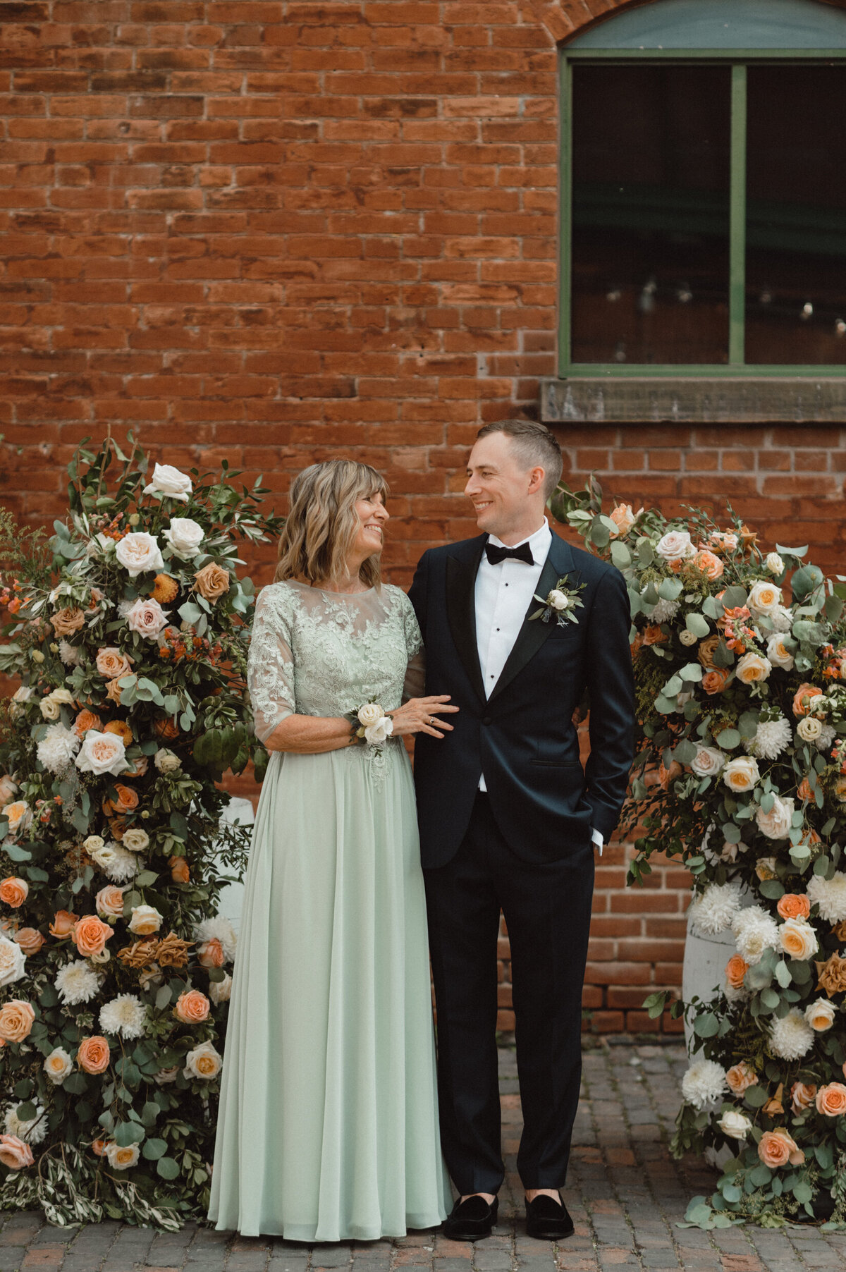 AllieJenningsPhoto-MCGregWedding-SNEAKPEEKS-61