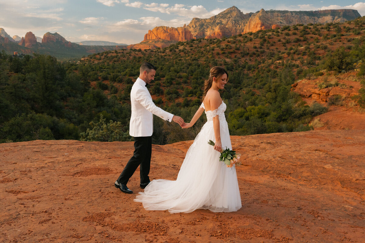 Sarah Folkers Photo Sedona Elopement Micro Wedding-25