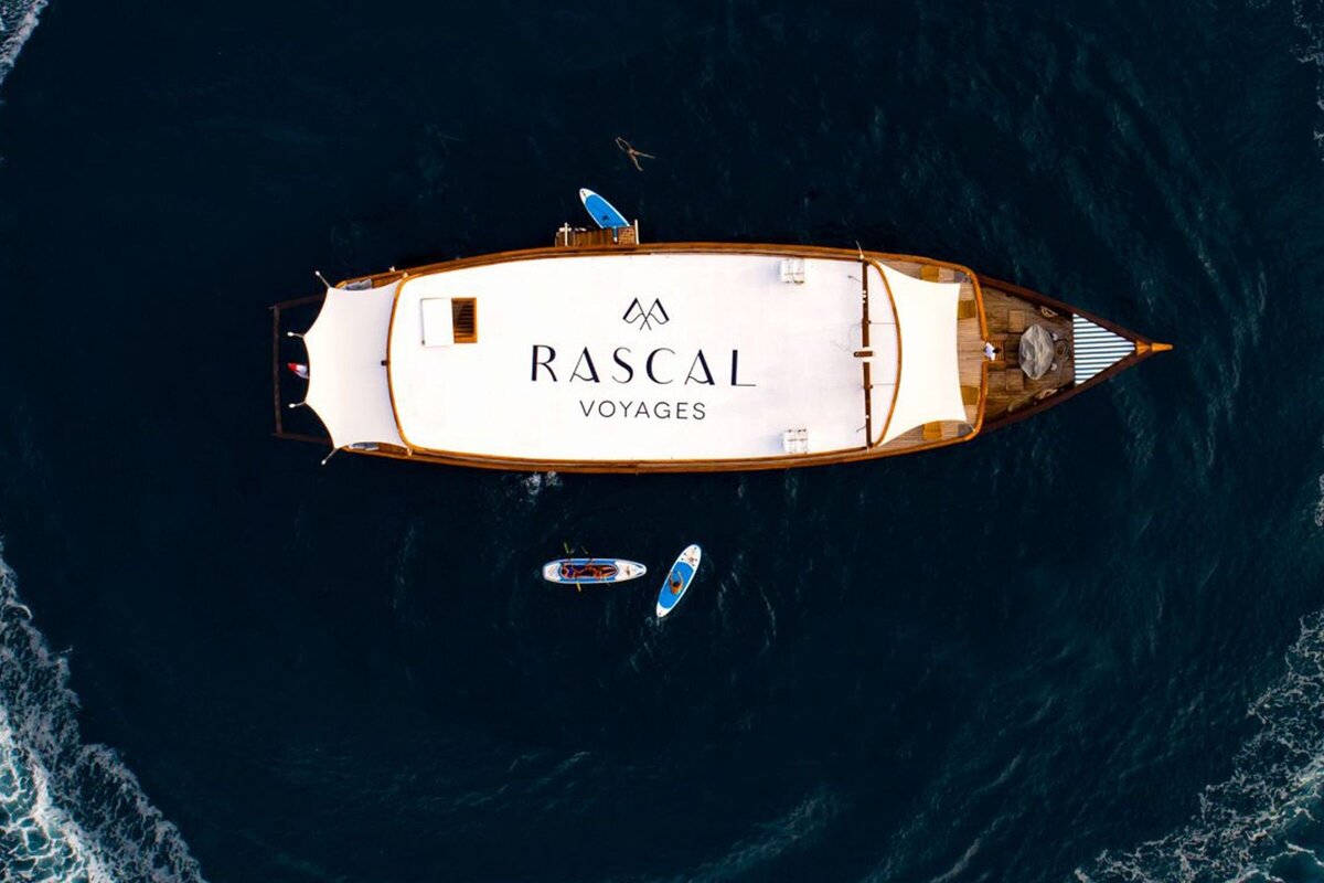 Rascal-Voyages-top-of-boat-1