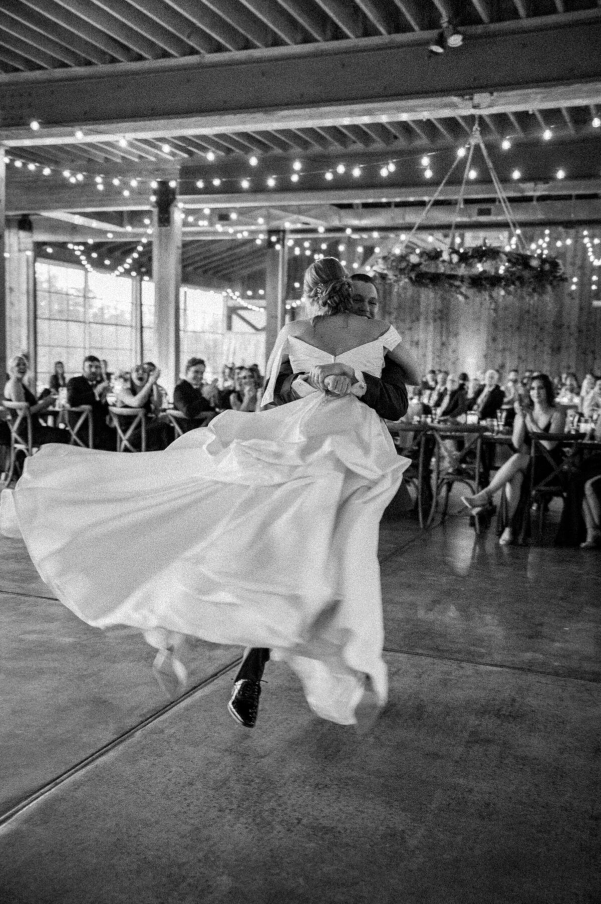 Charlottesville-Wedding-Photographers-HunterandSarahPhotography-46