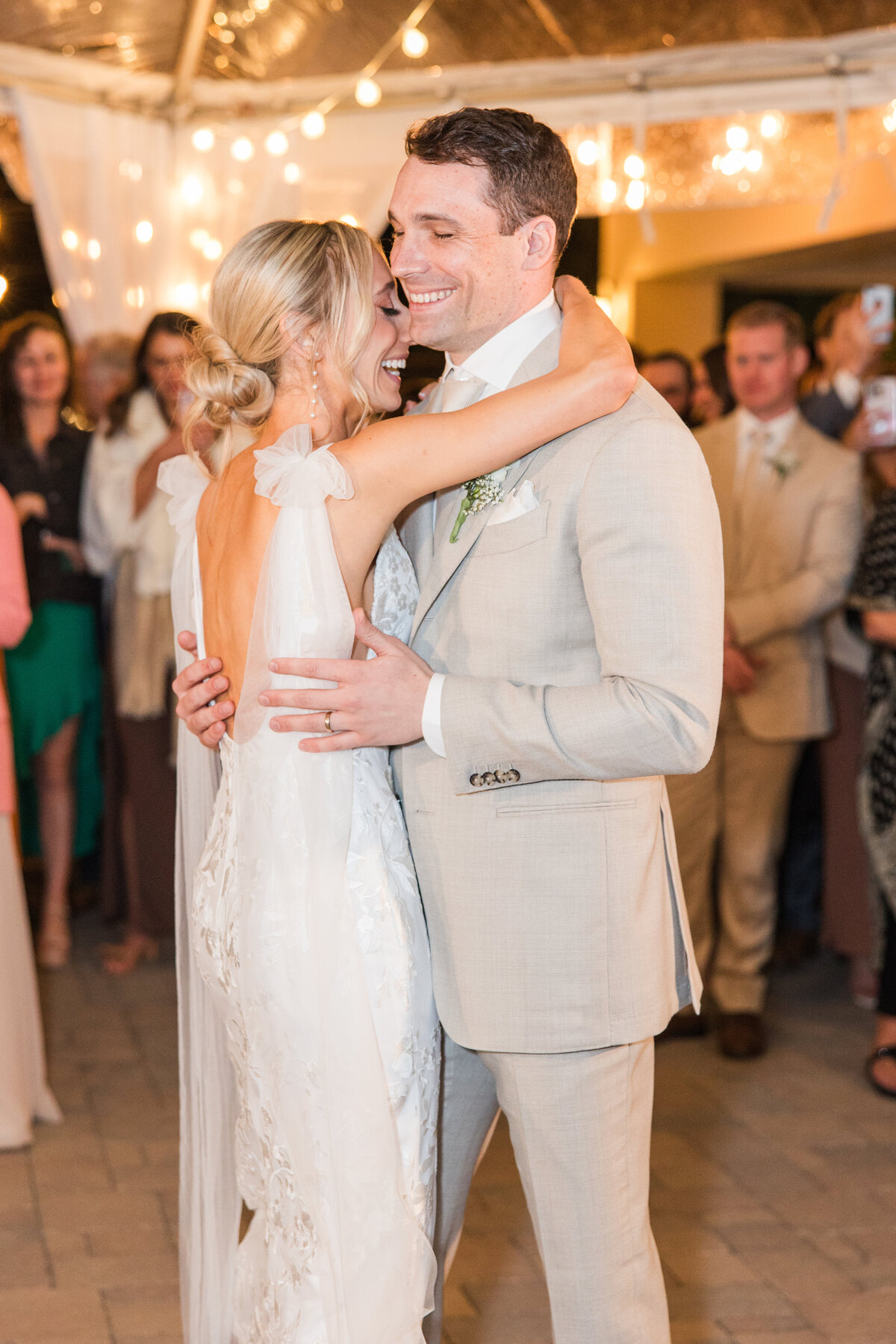 The Estate at Via Las Palmas Palm Springs Light and airy spring wedding southern california wedding venue luxury photography-336