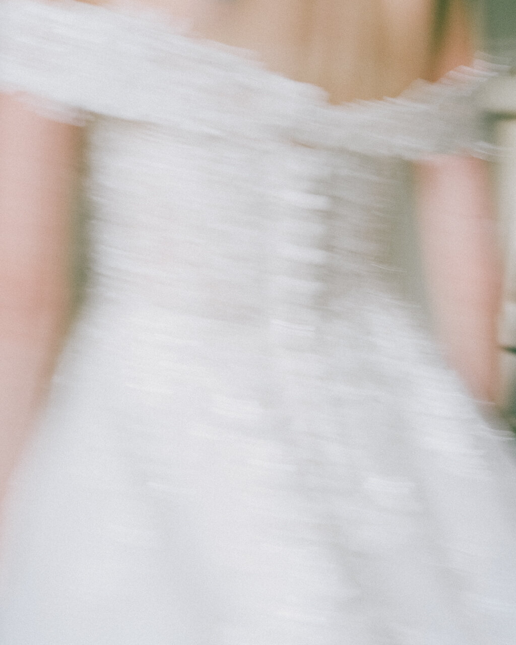 canada-film-wedding-photographer-raphaellegranger-2