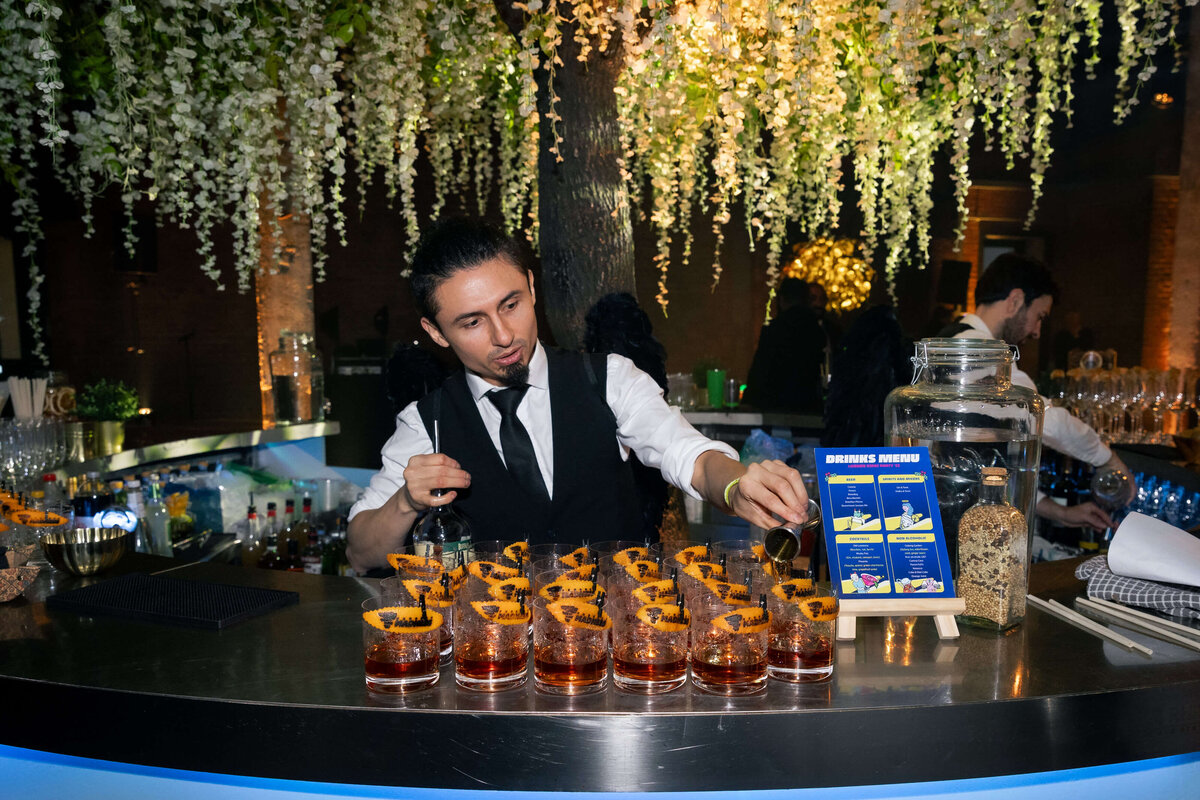 4 cocktail-hire-london