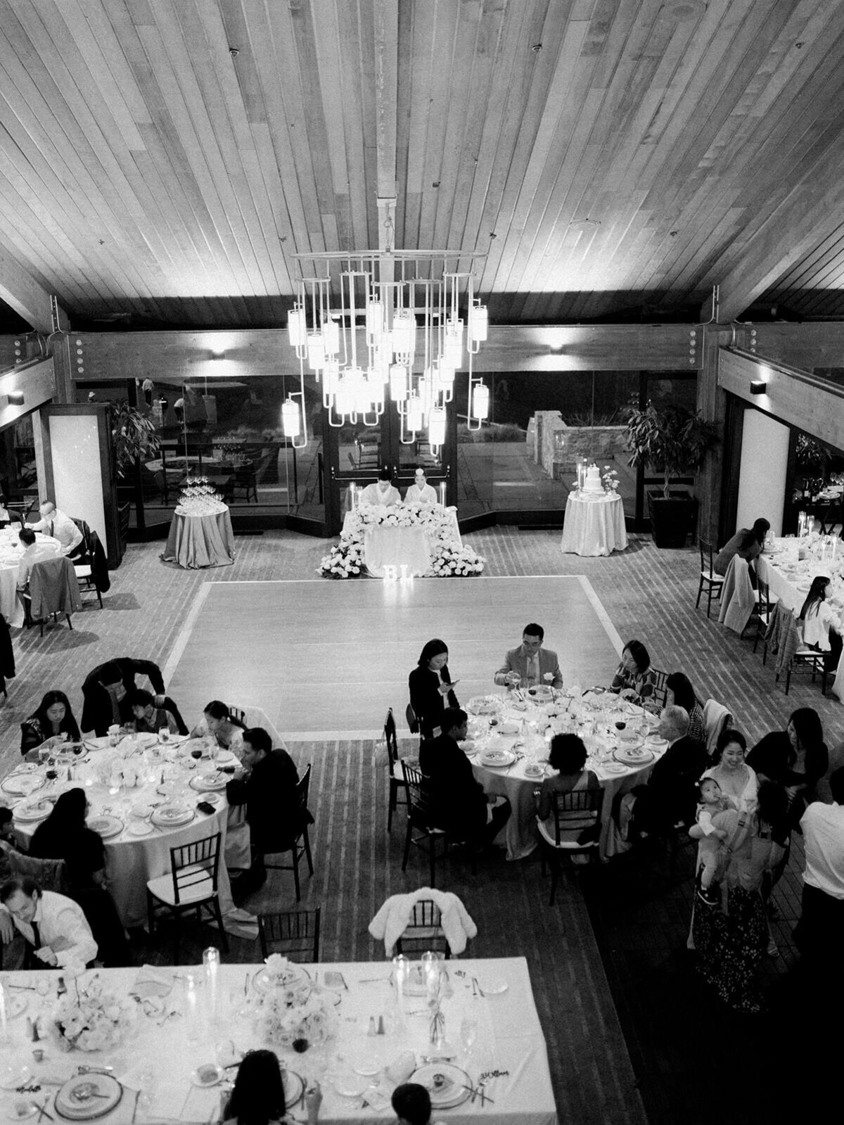 black-and-white-wedding-reception