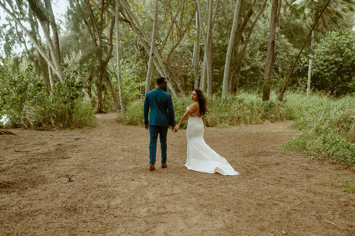 3hawaii elopement photography emilee setting photo oahu elopement packages