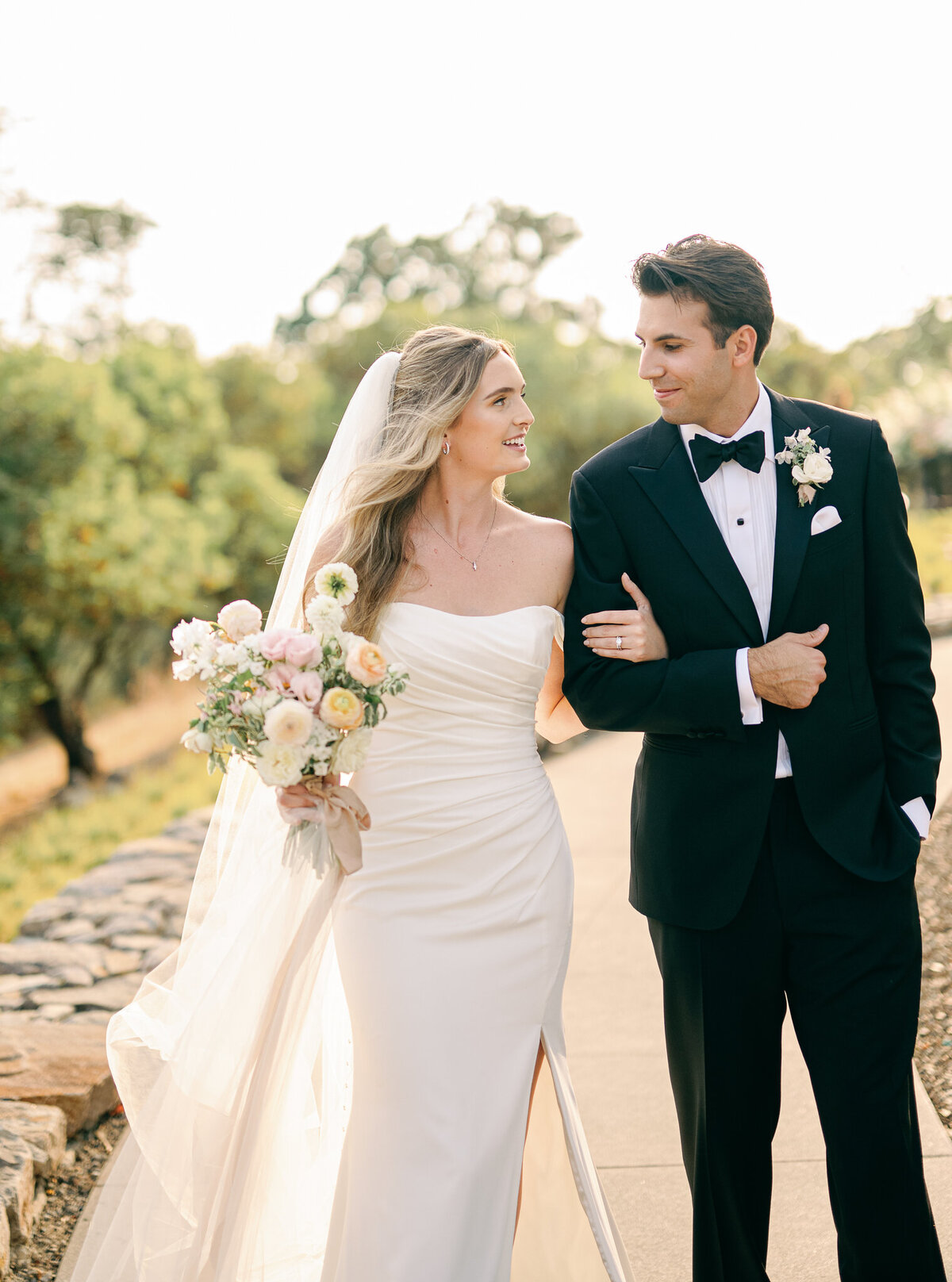 the-wild-fleur-co-montage-healdsburg-wedding-028