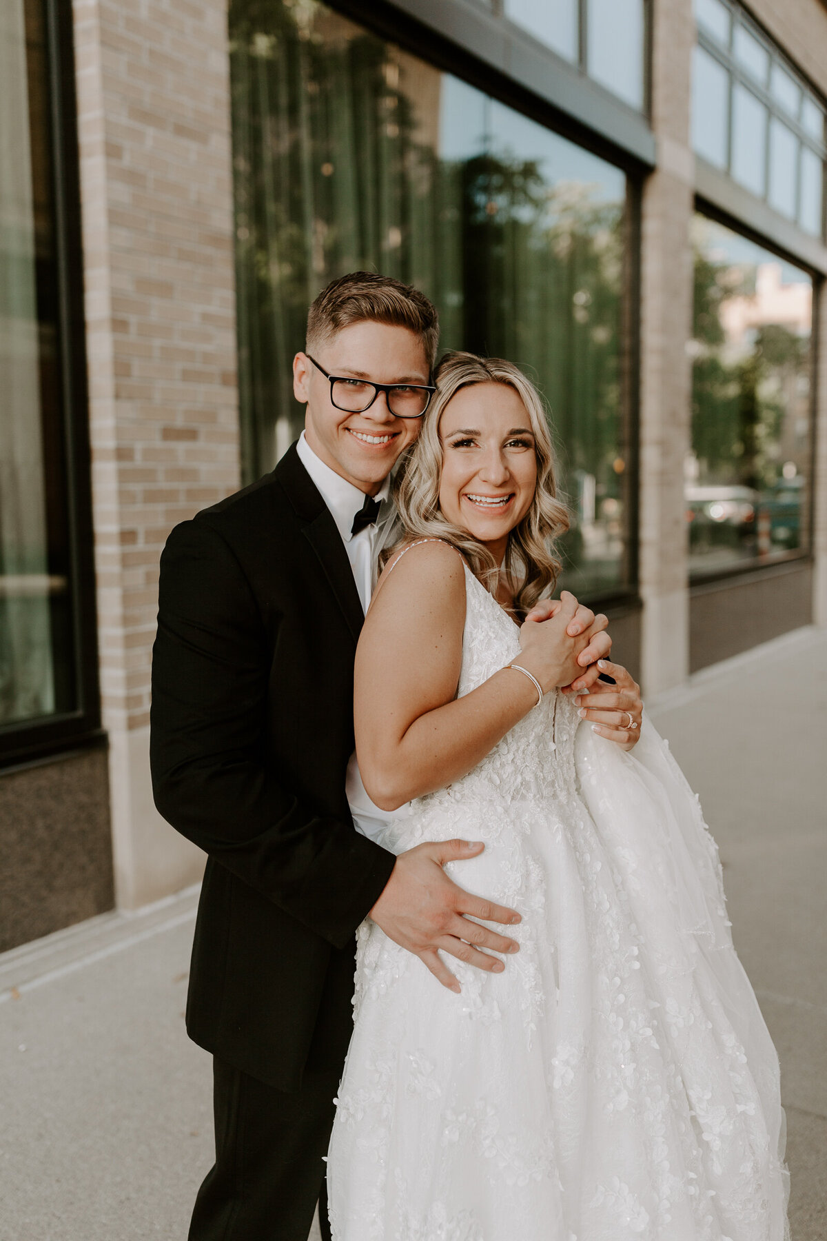 Braden-Olivia-Hotel-Covington-Wedding-Kentucky-106