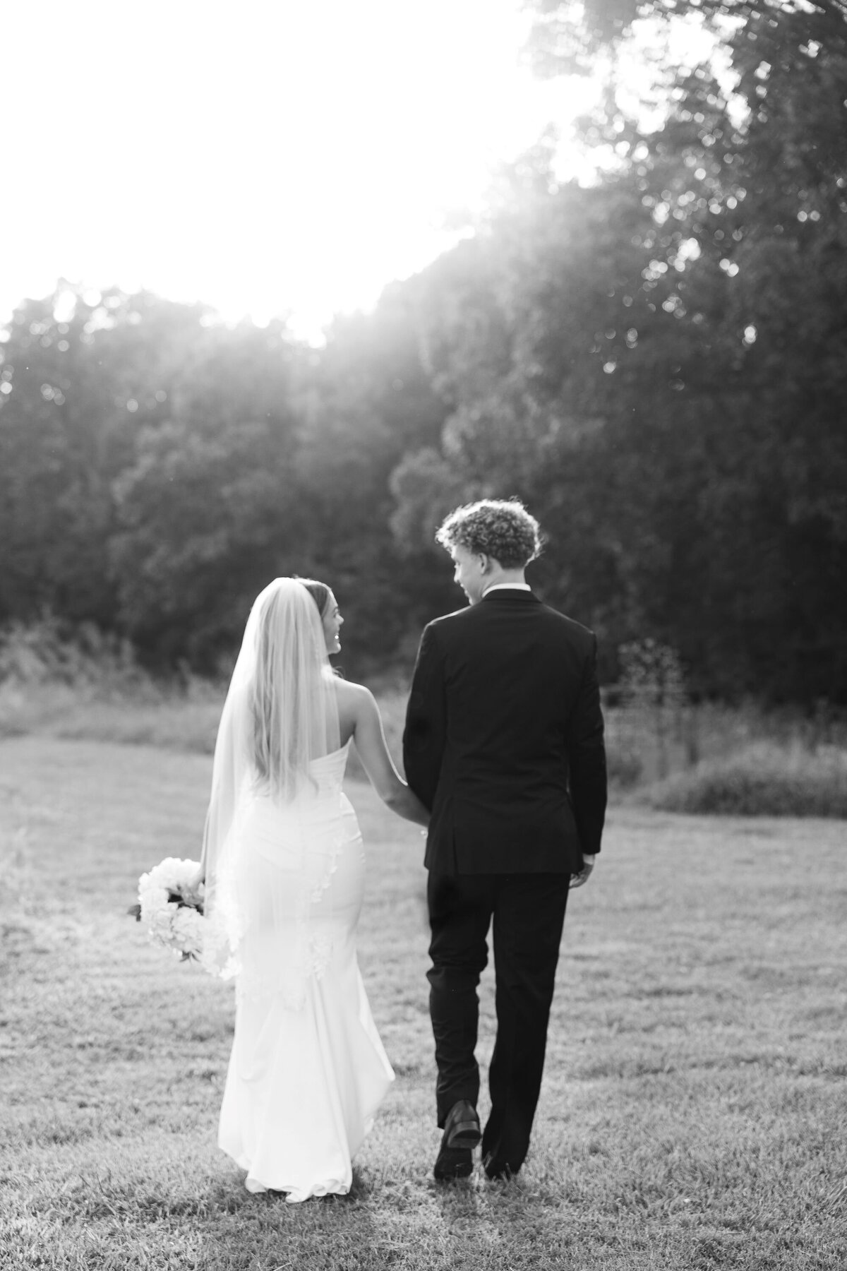 brittany-pannebaker-tampa-florida-destination-wedding-photographer-wedding-gracie-and-taelon-arkansas-470