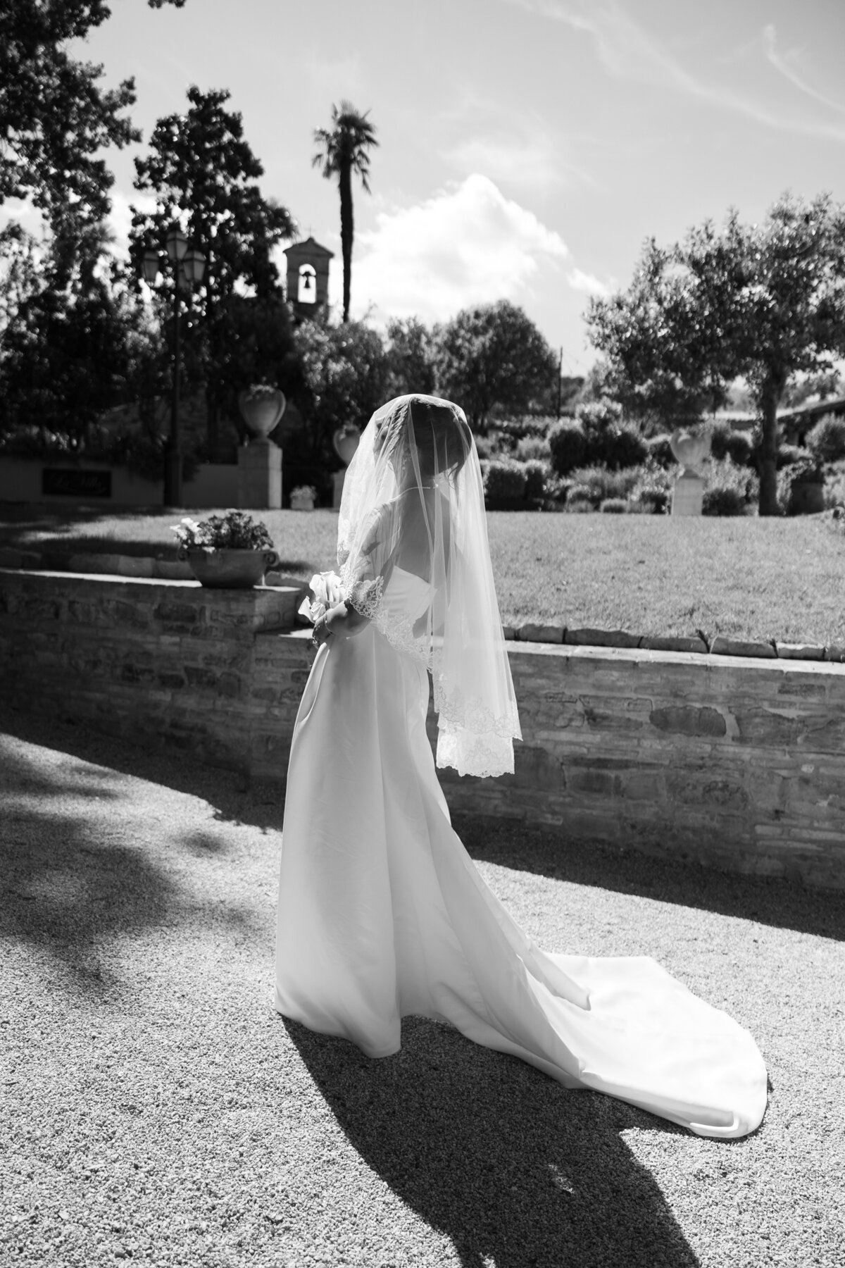 Cacie_Carroll@CacieCarrollPhotography_ItalianWeddingWeekend_VillaTelloni_SanSeverinoItaly-1047