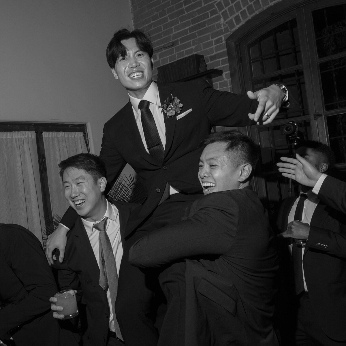 Faye-Fern-Creative-Dennis-Roy-Coronel-Carondelet-House-Reception-18