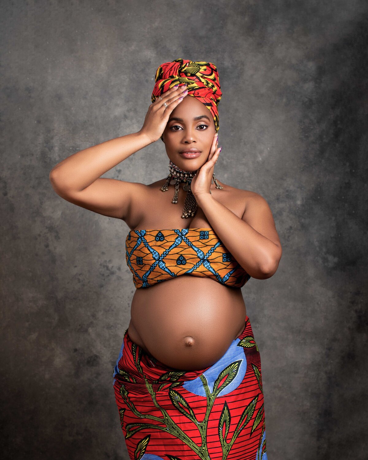 African inspired maternity shoot by Daisy Rey Photography