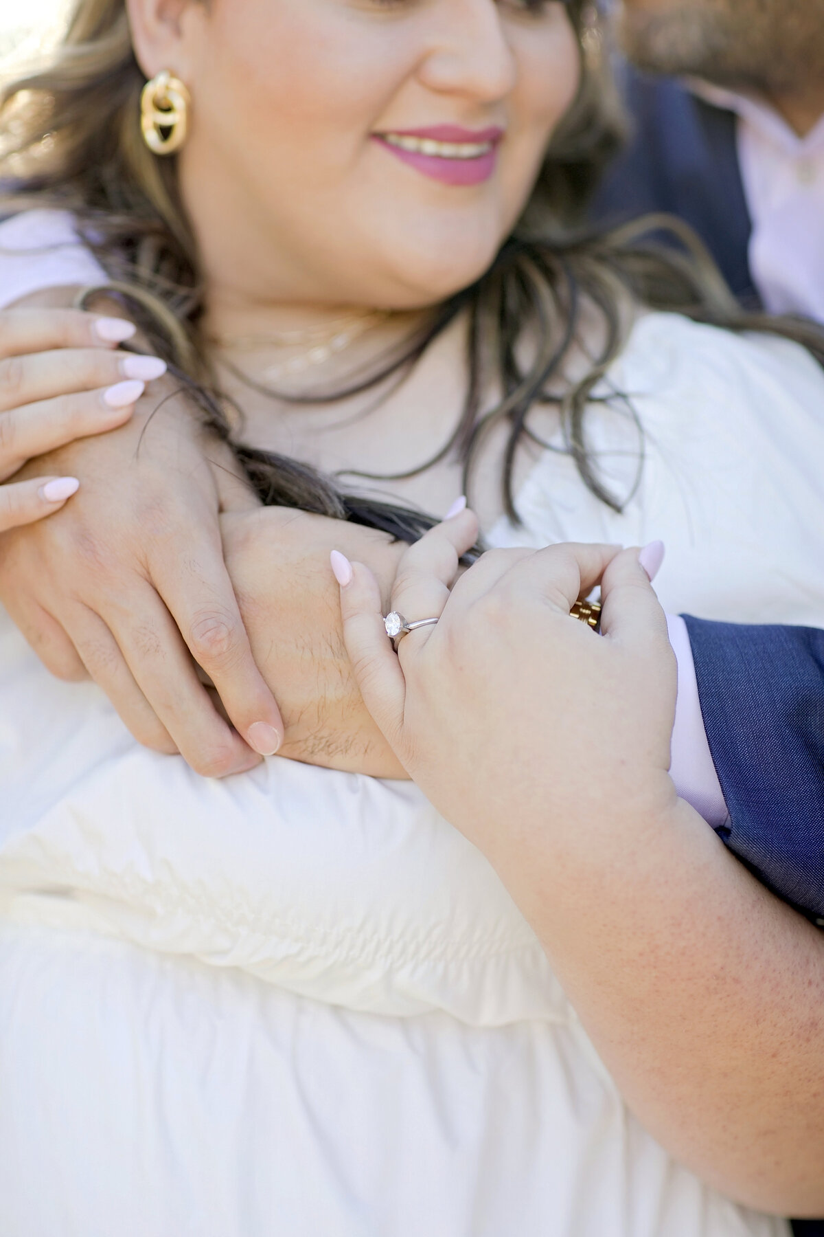 engagement ring-engagement photos-golden hour photos-government canyon-robin rogers photography