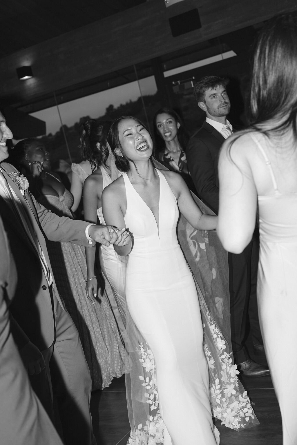 Nicole-Mike-previews-38