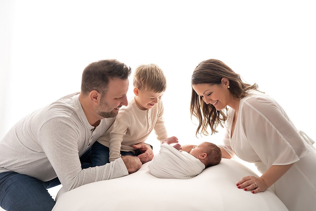 family of 4 newborn session