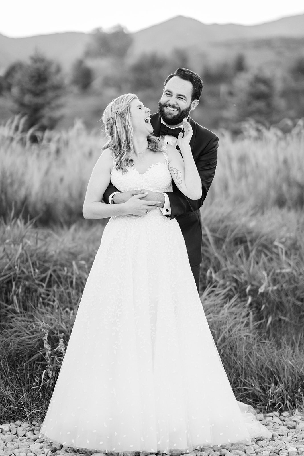 river-bottoms-ranch-september-fall-park-city-wedding-pepper-nix-2331-3043bw