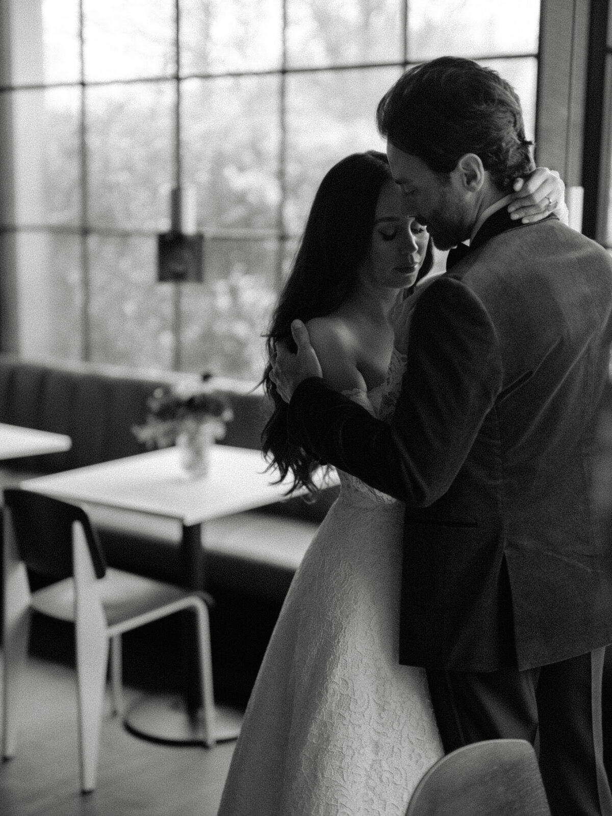 valleryrockinn-newyorkluxurywedding-intimatewedding-felixfeyginphotography-037