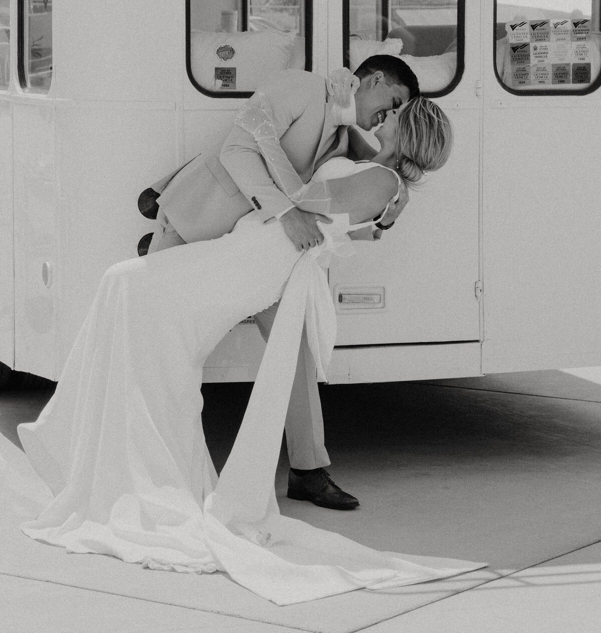Authentic wedding and elopement moments captured in Washington by Blair Voss, a passionate photographer dedicated to storytelling imagery.
