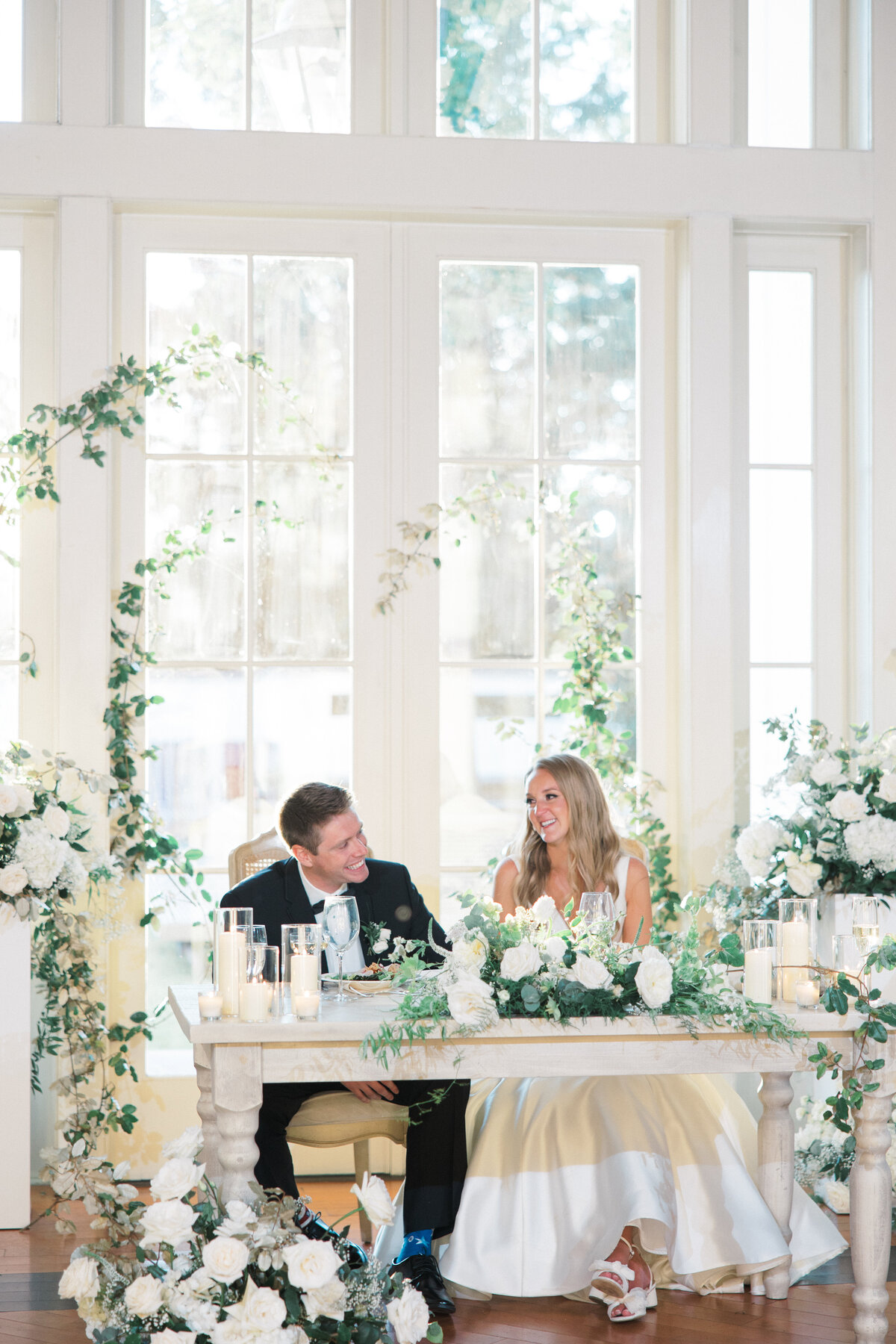 Molly Sue Photography New Jersey + East Coast Wedding Photographer Romantic Imagery Engagement Lifestyle Heirloom Wedding Albums73