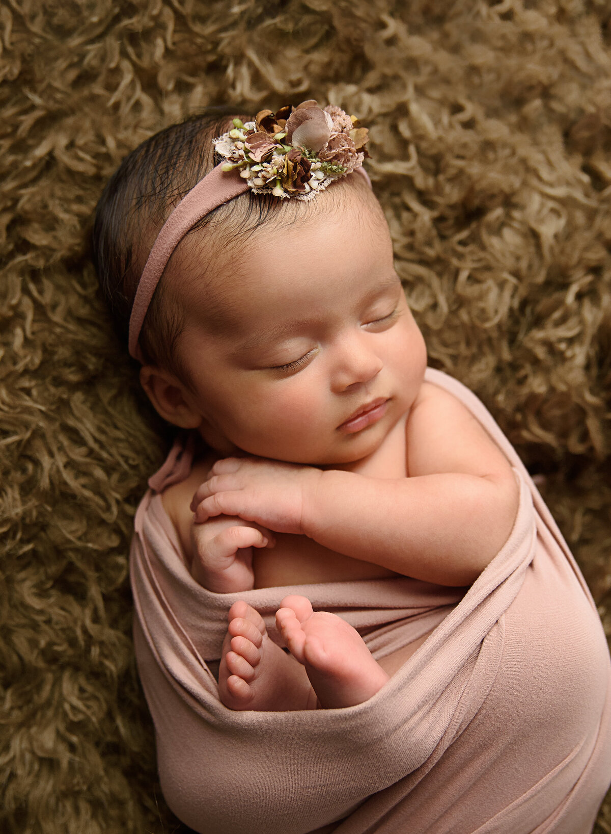 Best-affordable-simplistic-posed-newborn-keller-dfw-baby-newborn-photographerLAN_2074E