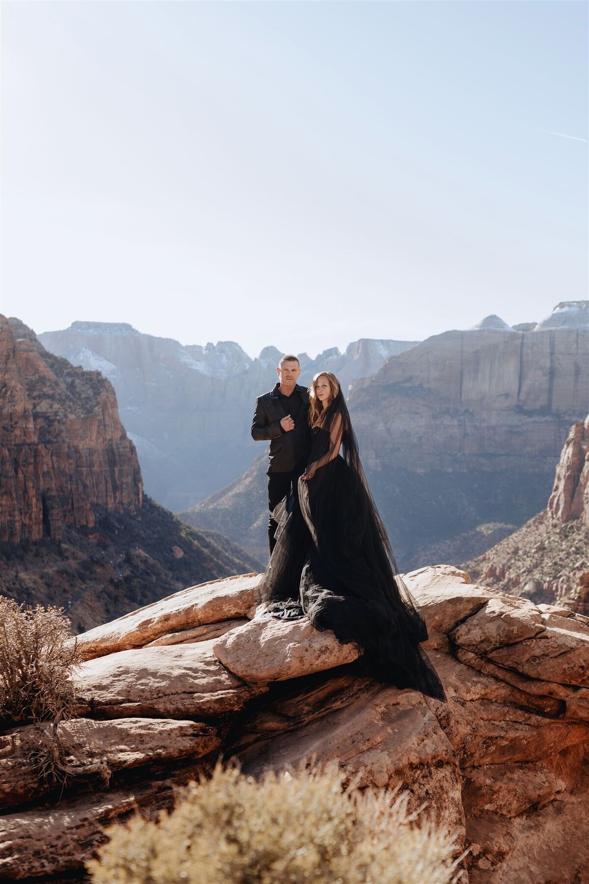 Zion-Elopement-overlook_Becca Photo-128_websize