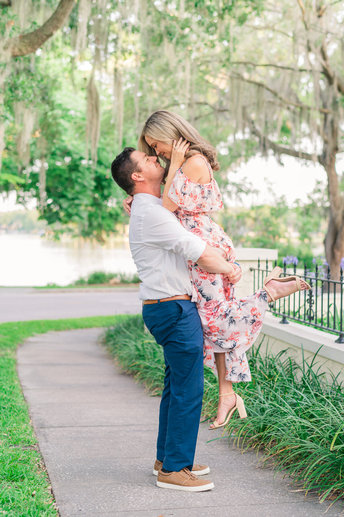 Nicky & Donny | Rollins College Engagement | Lisa Marshall Photography-18