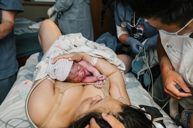natalie-broders-hospital-birth-photography-B-056