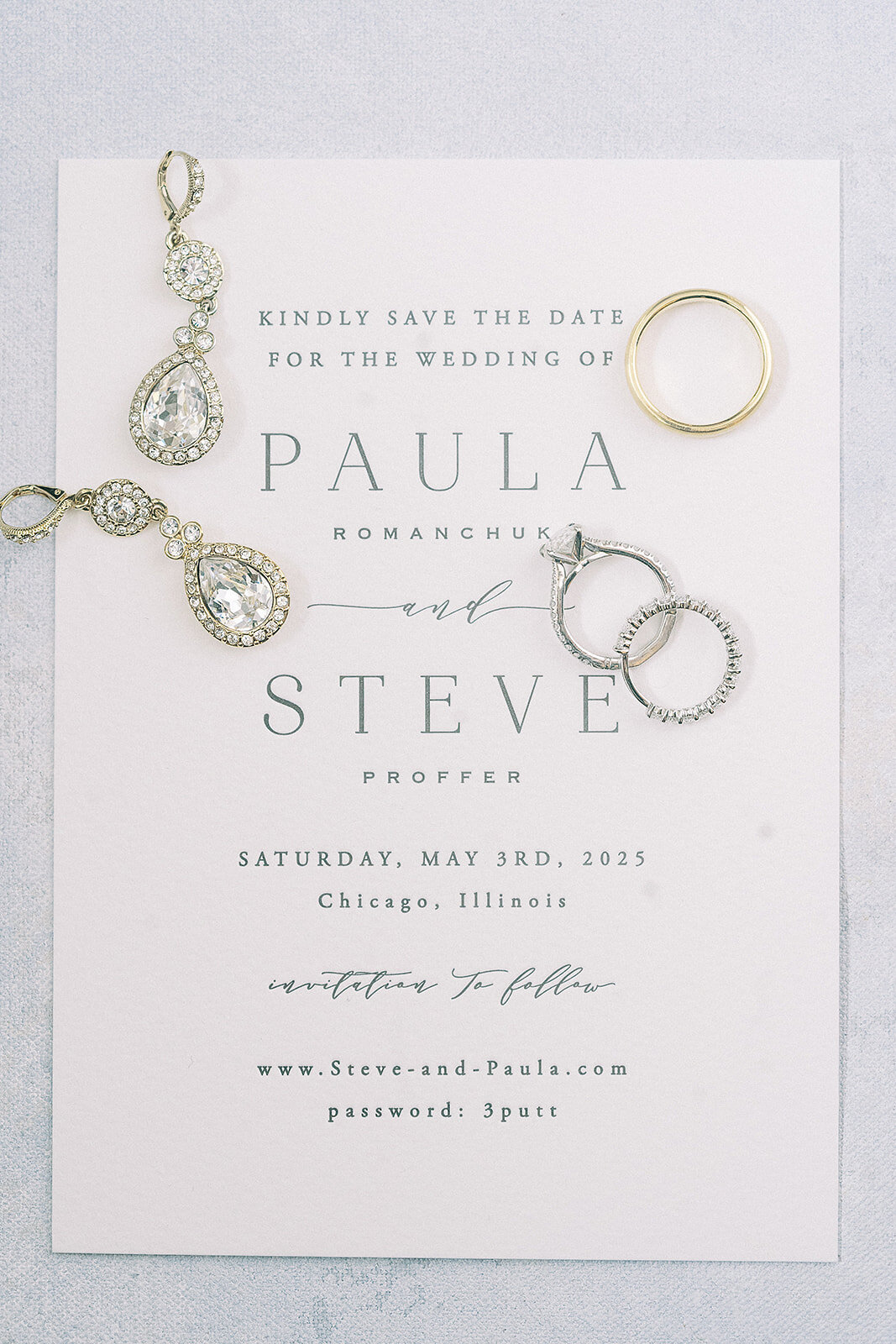 rings-teardrop-earrings-on-invite